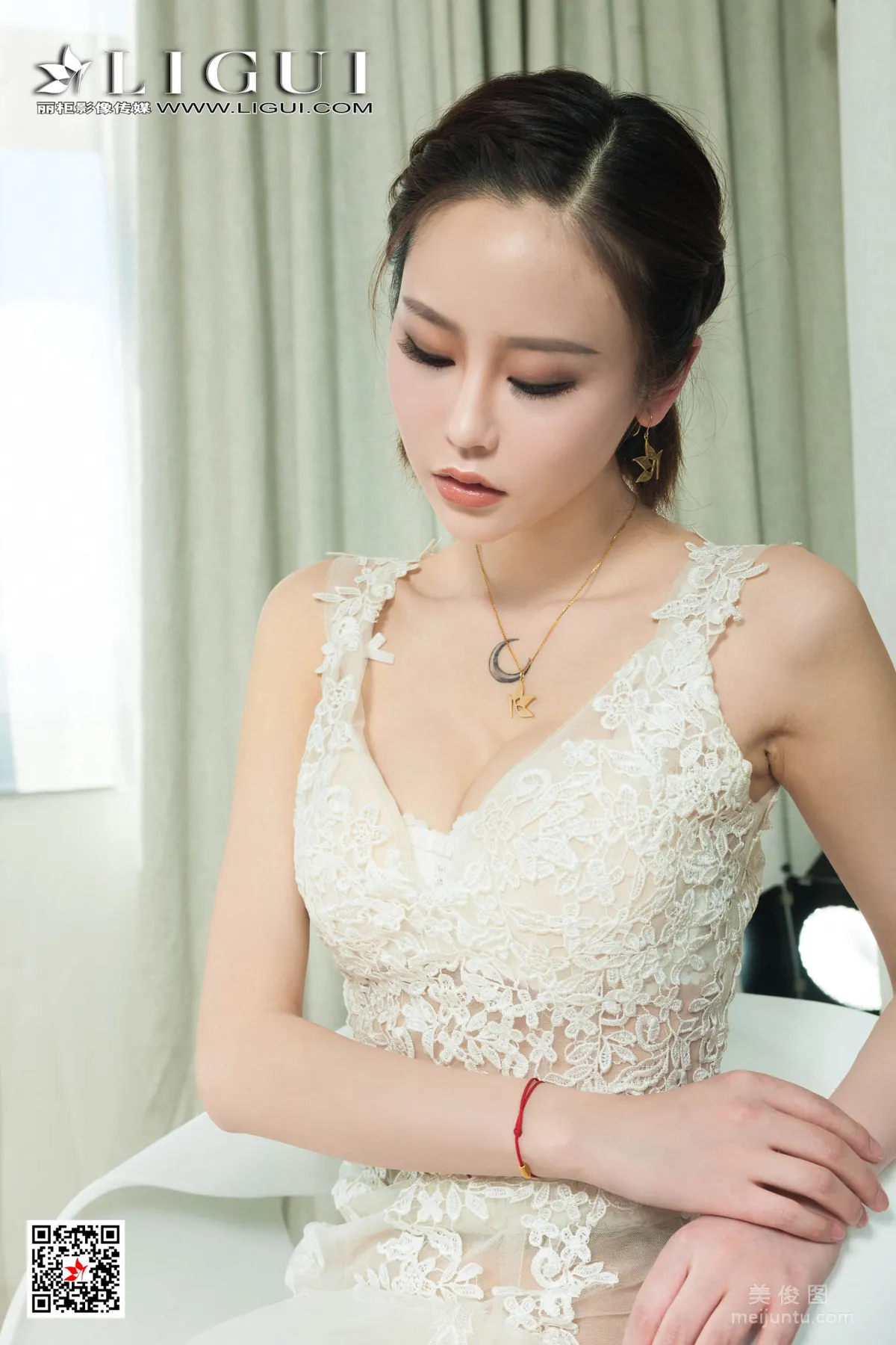 [丽柜Ligui] Model 洋洋 《婚纱美束》 写真集6