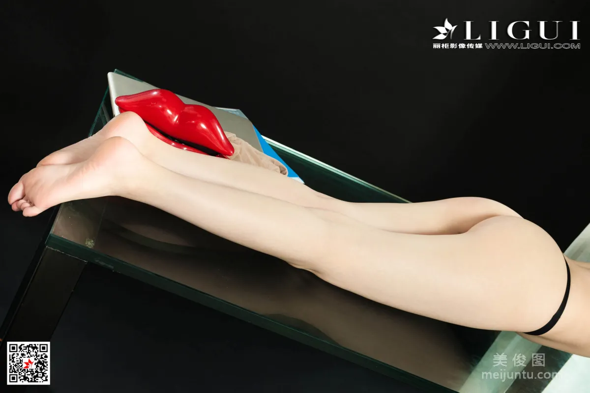 [丽柜Ligui] Model 天天 《肉丝女郎》 写真集64
