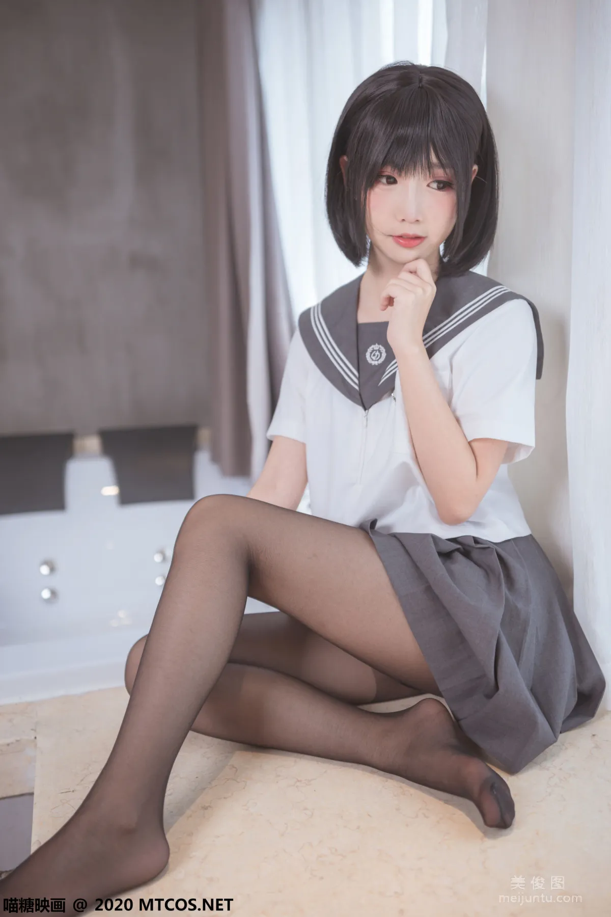 [喵糖映画] JKL.017 《黑丝JK制服》 写真集3