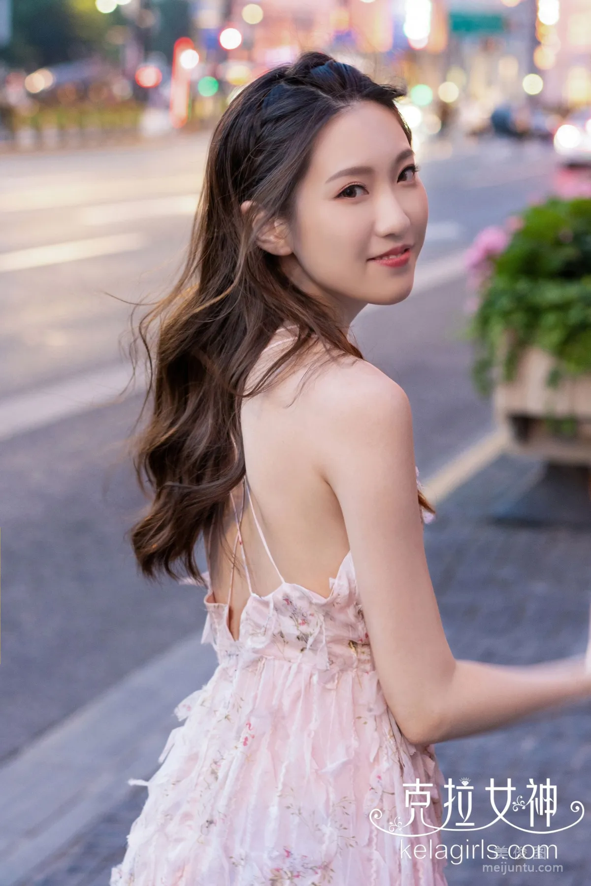 [克拉女神Kelagirls] 芊芊 《邂逅外灘》 寫真集 18