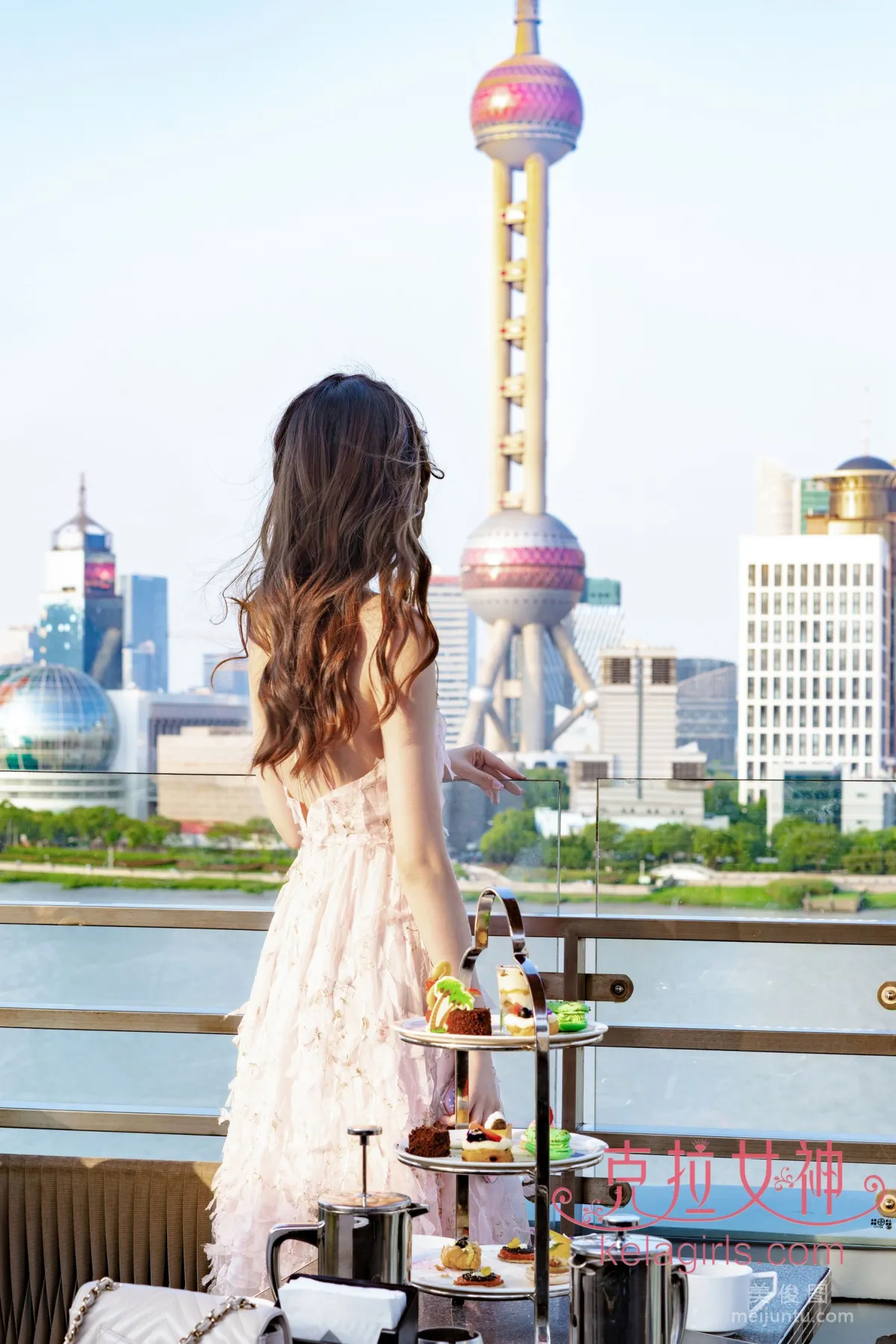 [克拉女神Kelagirls] 芊芊 《邂逅外灘》 寫真集 8