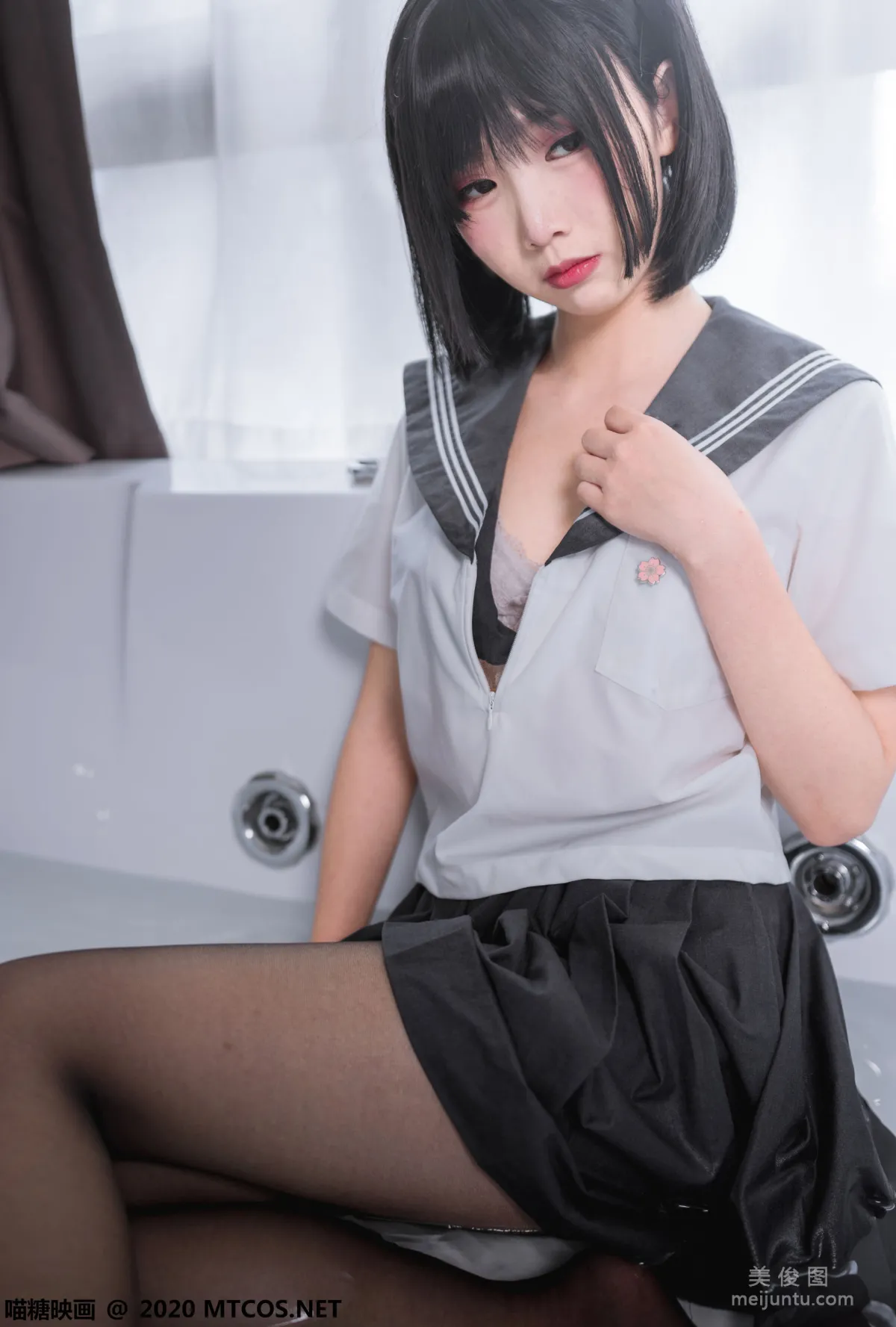 [喵糖映画] JKL.017 《黑丝JK制服》 写真集19
