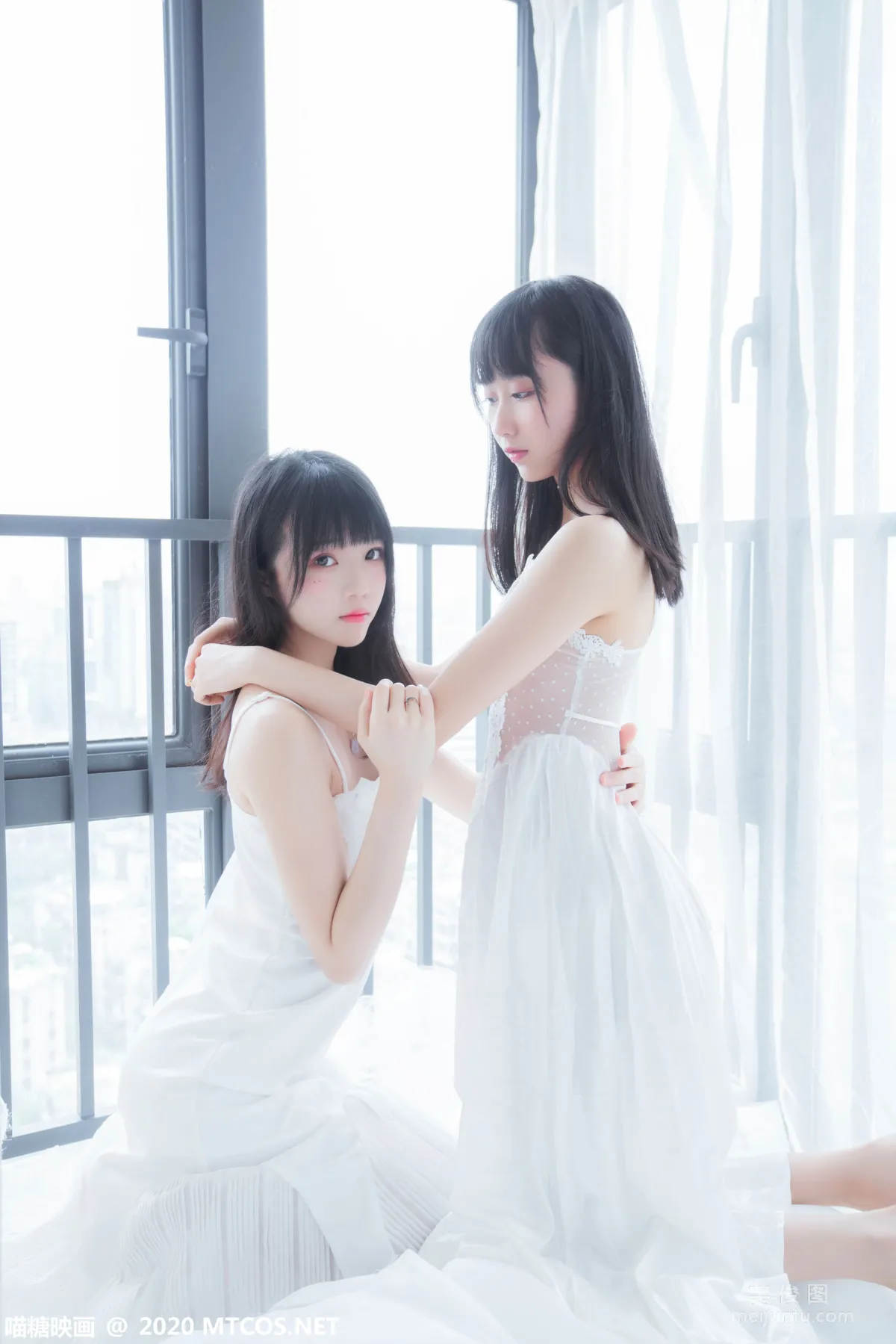 [喵糖映画] VOL.173 《她・白色长裙》 写真集2