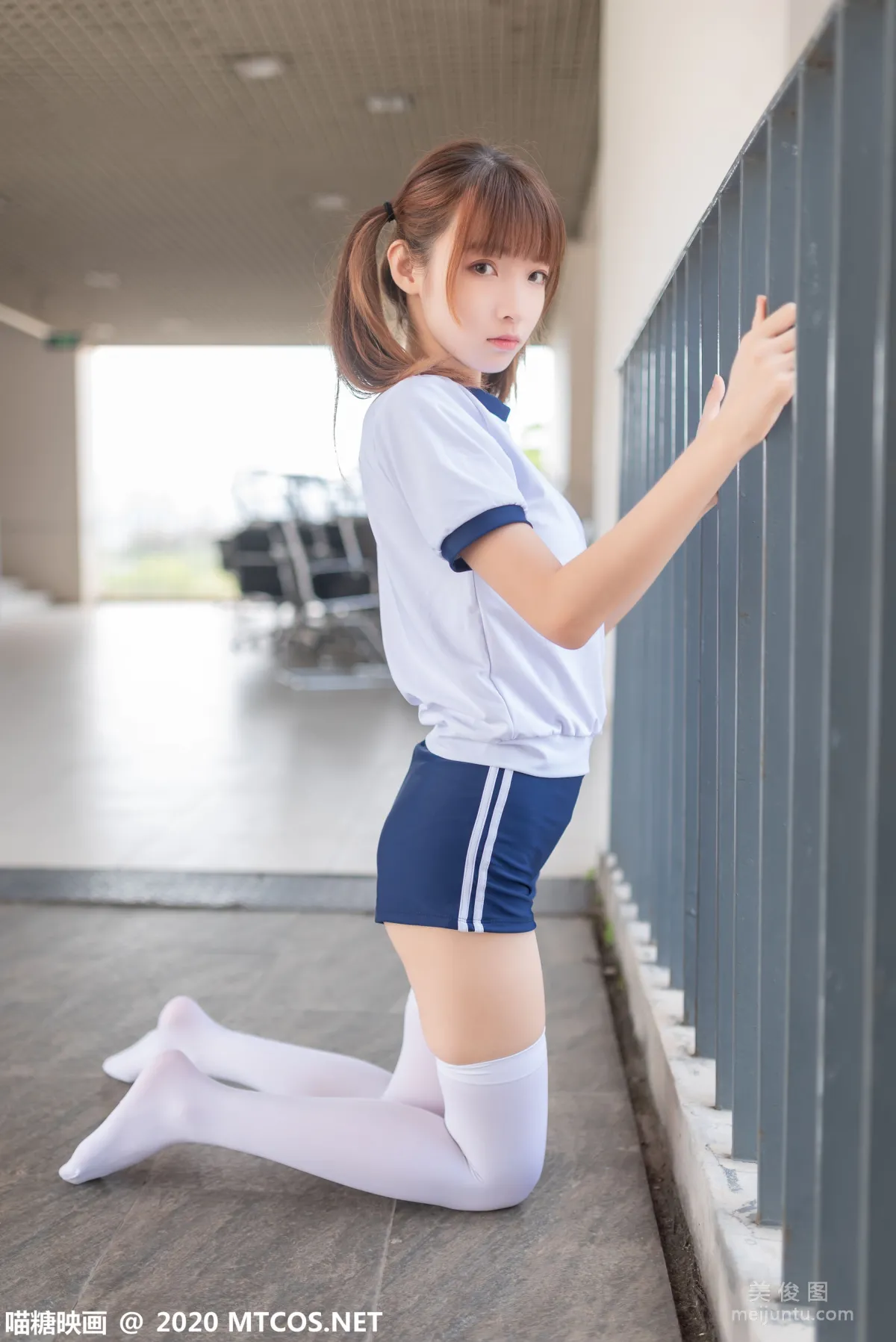 [喵糖映画] VOL.182 《白袜体操服》 写真集10