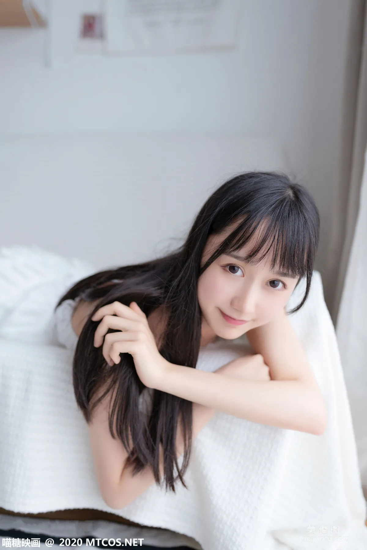 [喵糖映画] VOL.187 《白裙少女》 写真集1