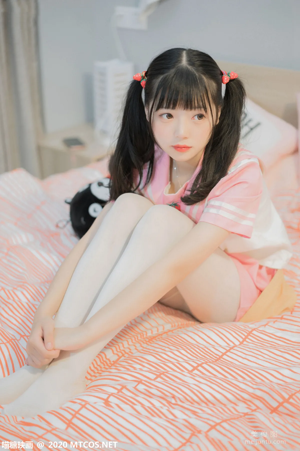 [喵糖映画] VOL.218 《草莓妹妹》 写真集1