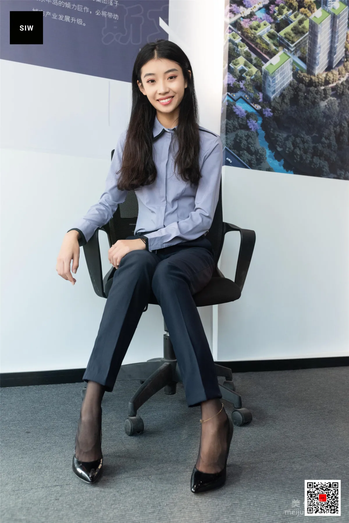 [斯文傳媒SIW] 蓉兒 《女總裁職業白領制服襯衣長褲工裝》 寫真集 33