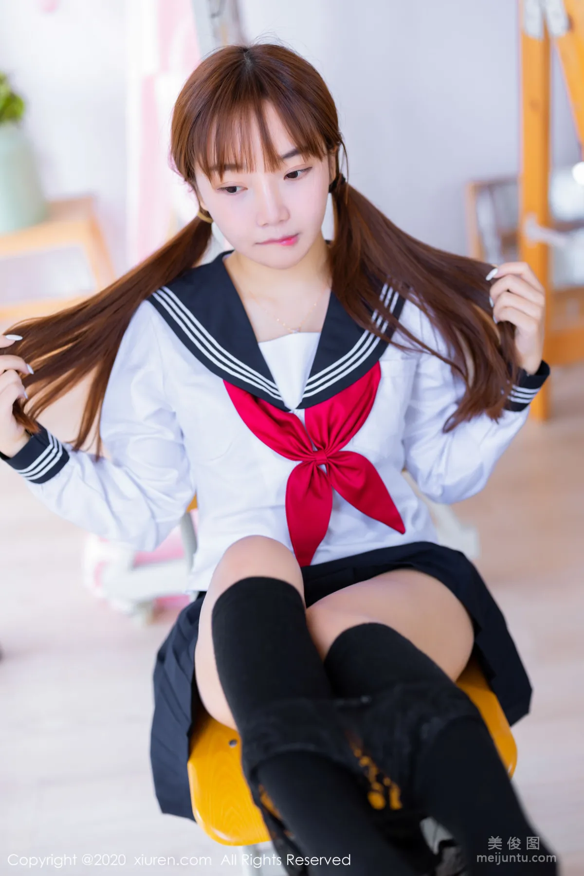 [秀人XiuRen] No.2196 團團子_una 《童顔巨乳JK制服》 寫真集 3