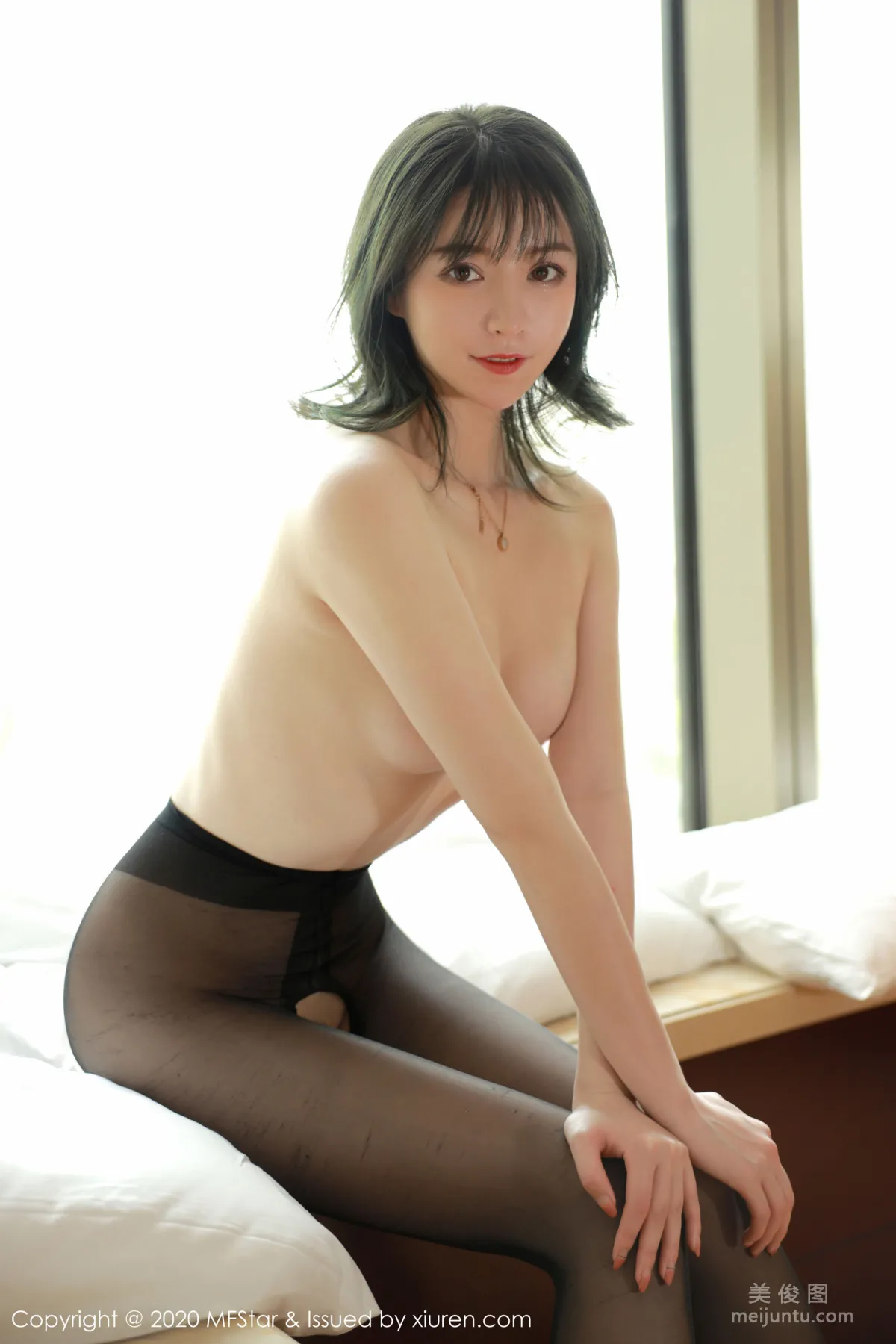 [模范学院MFStar] Vol.323 yoo优优 《明亮私房与黑色主题内衣》 写真集40