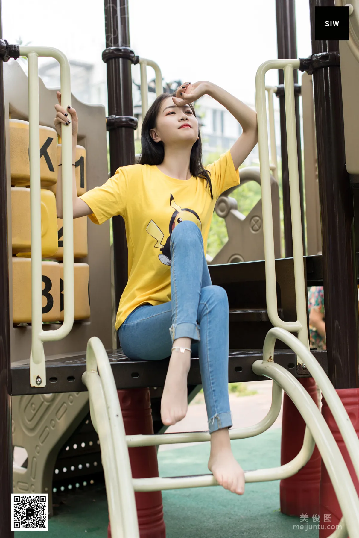 [斯文传媒SIW] 雯静 《大儿童乐园》 写真集5