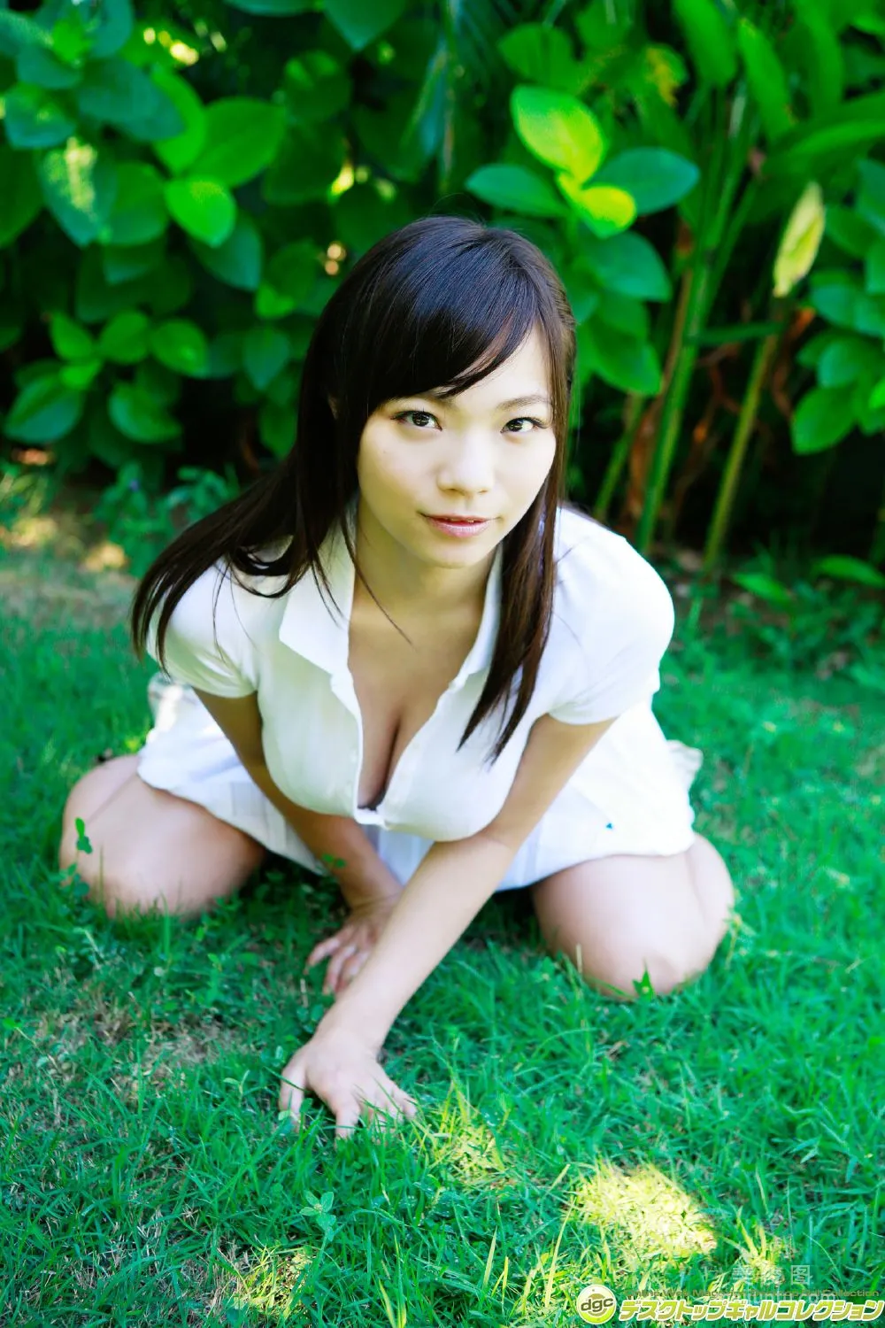[DGC] 鷹羽澪 『バスト９９cm迫力満点のＩカップグラドル！』 写真集9