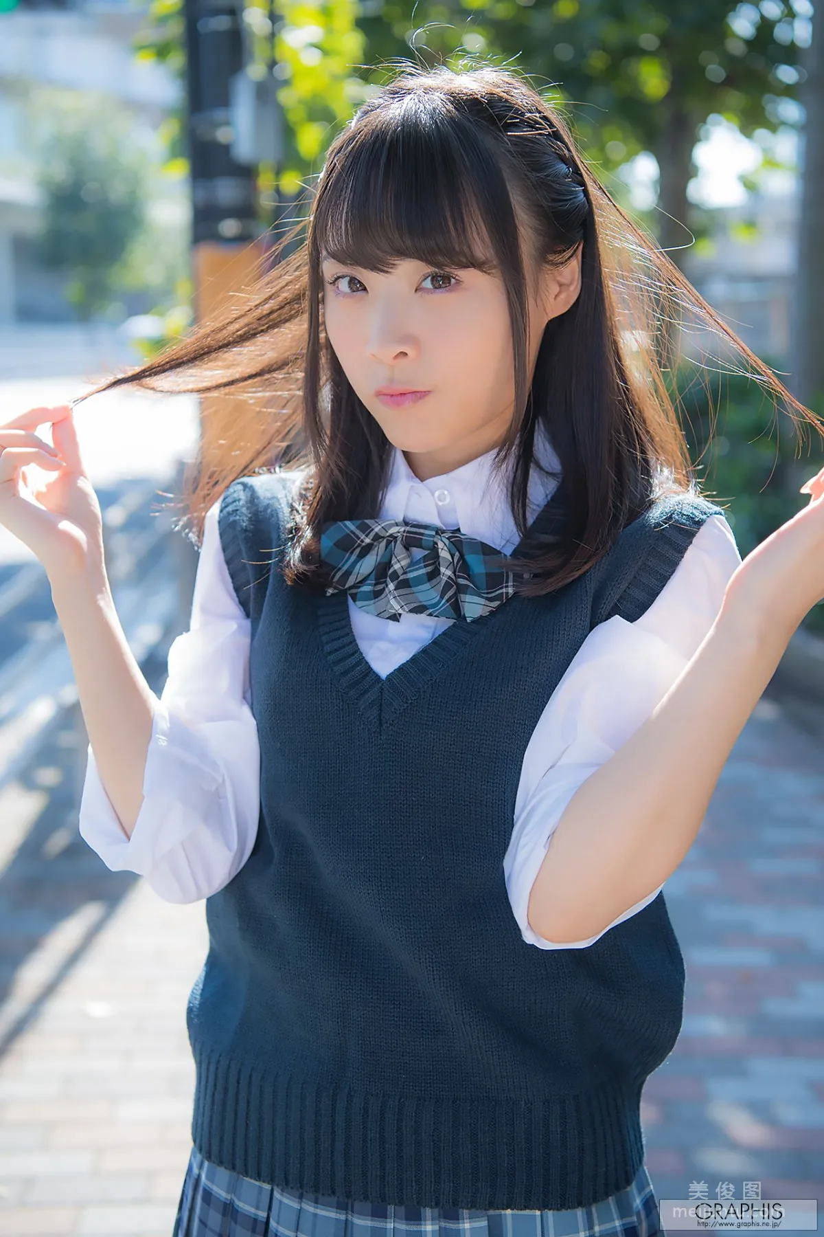 [Graphis] 每日一枚 Hiyori Yoshioka 吉岡ひより 寫真集 5