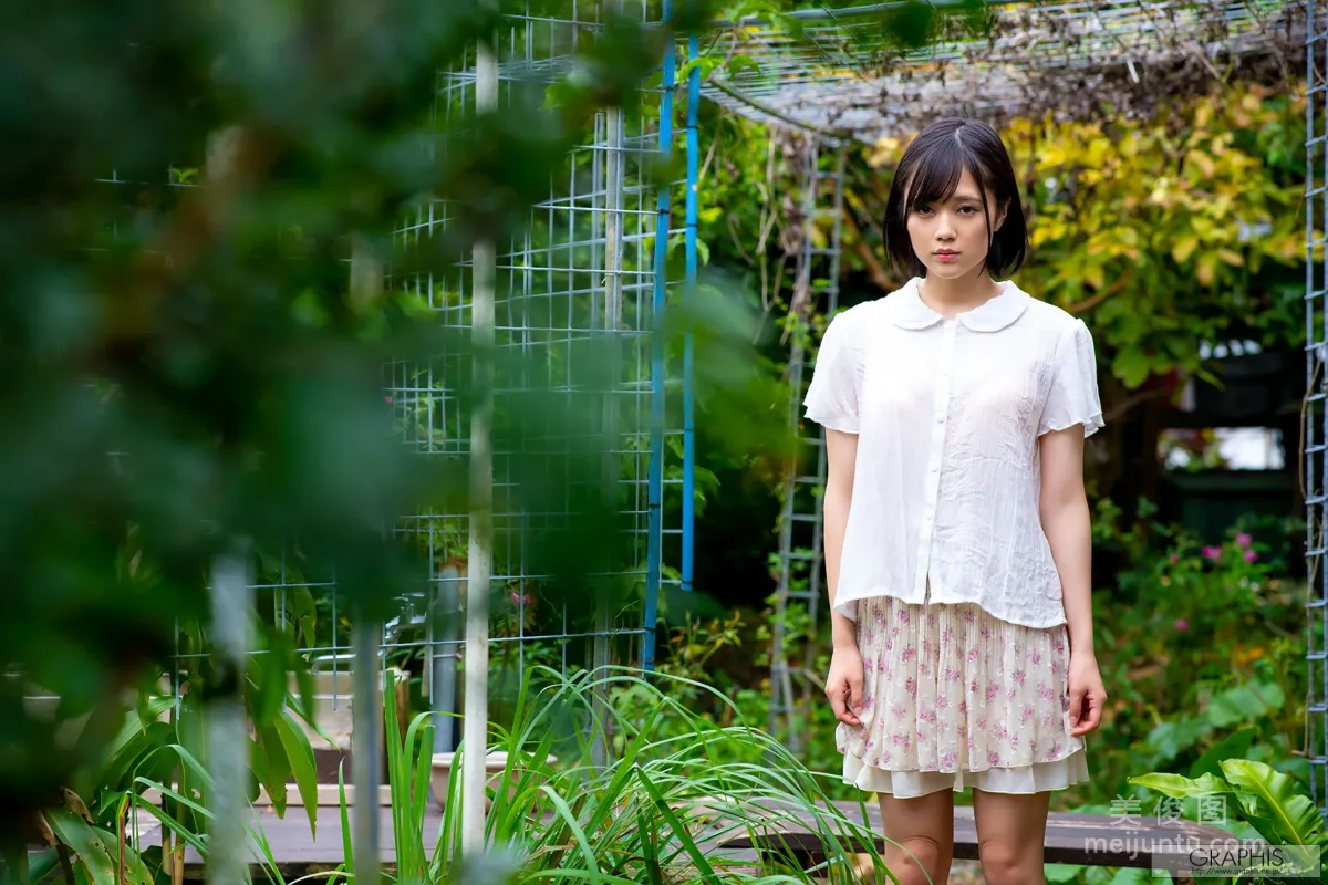 [Graphis] Gals.462 涼森れむ 《Transparent Body》 写真集26