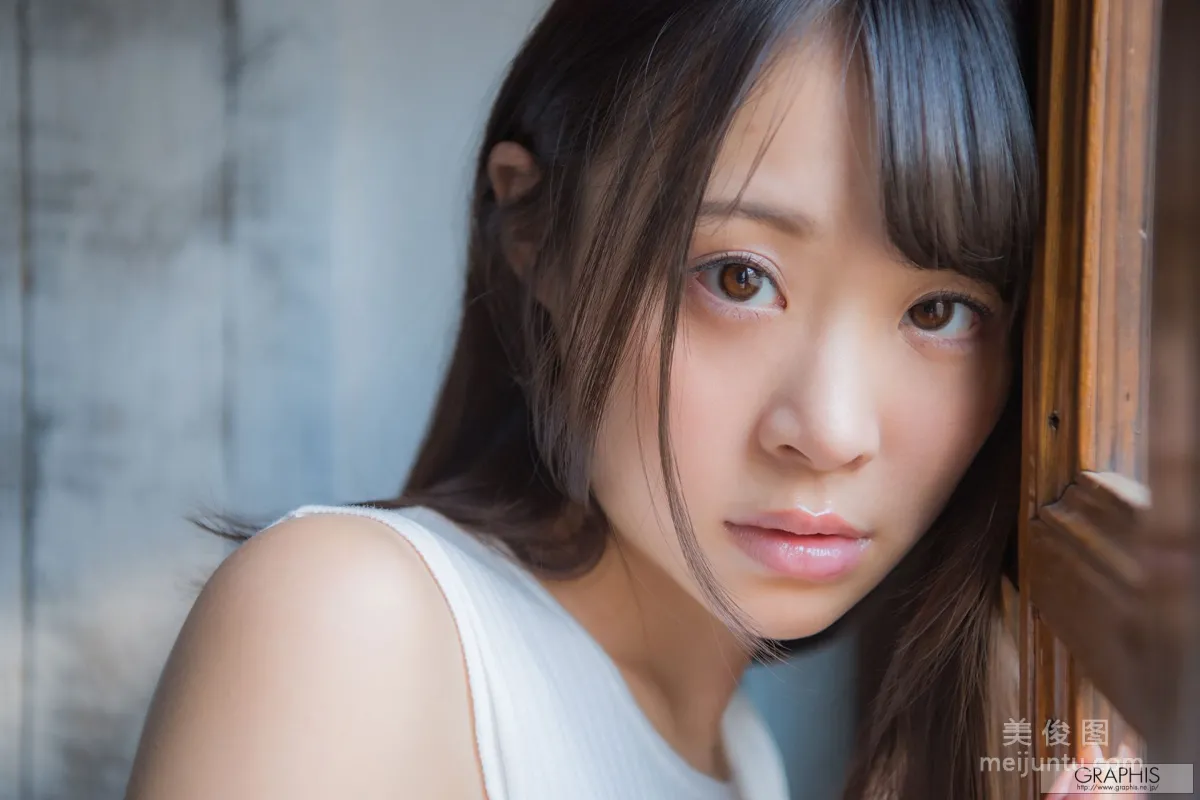 [Graphis] 每日一枚 Hiyori Yoshioka 吉岡ひより 寫真集 9