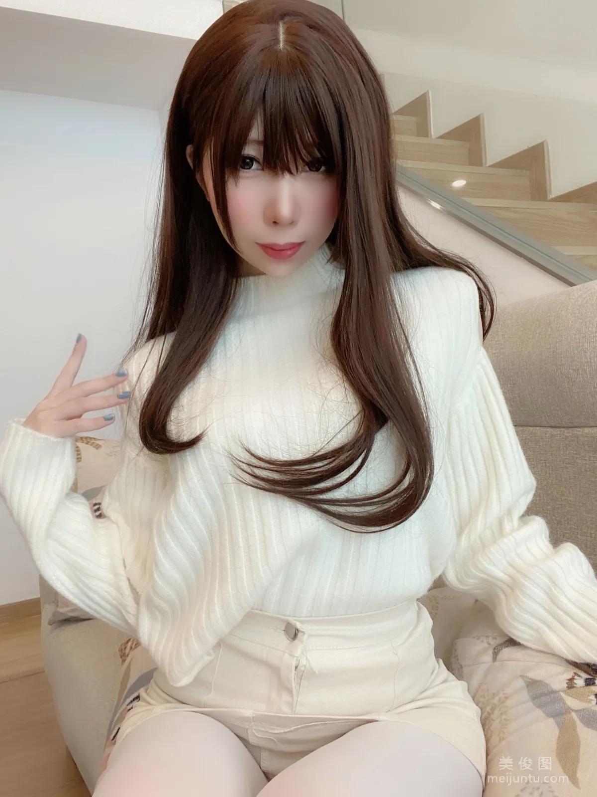 [COS福利] 二次元巨乳美女鹿野希 《草莓女友》 寫真集 11
