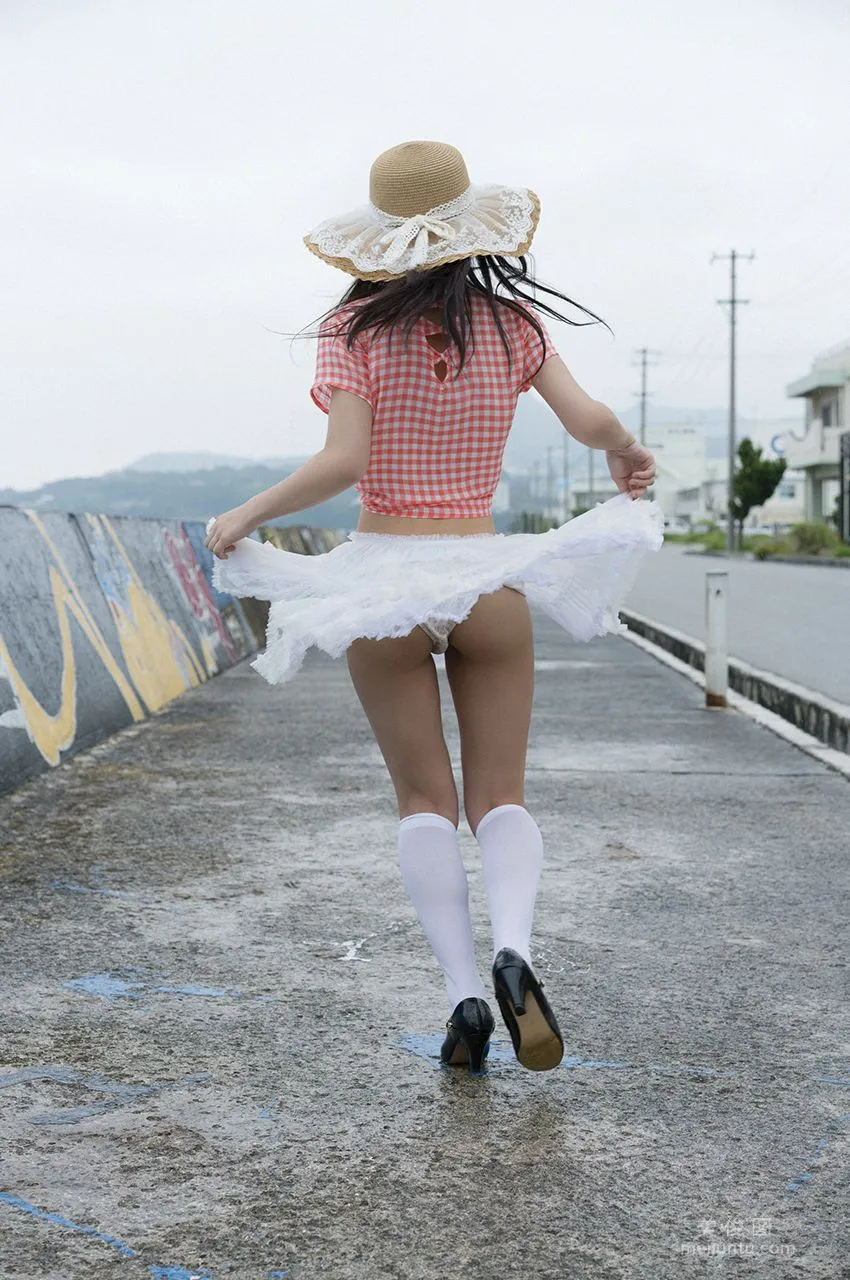 [WPB-net] No.195 長澤茉裡奈 《Erolita エロリータ》 寫真集 30