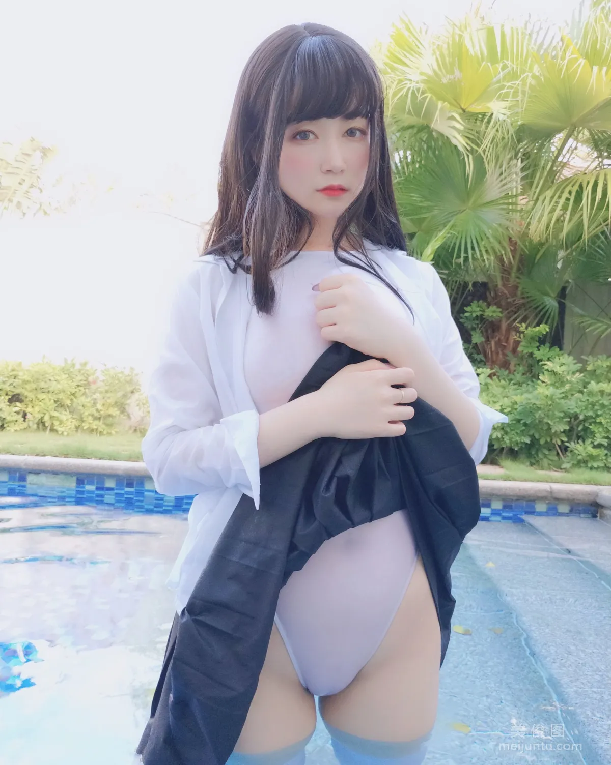 Coser小姐姐白銀 《遊泳課》 寫真集 39