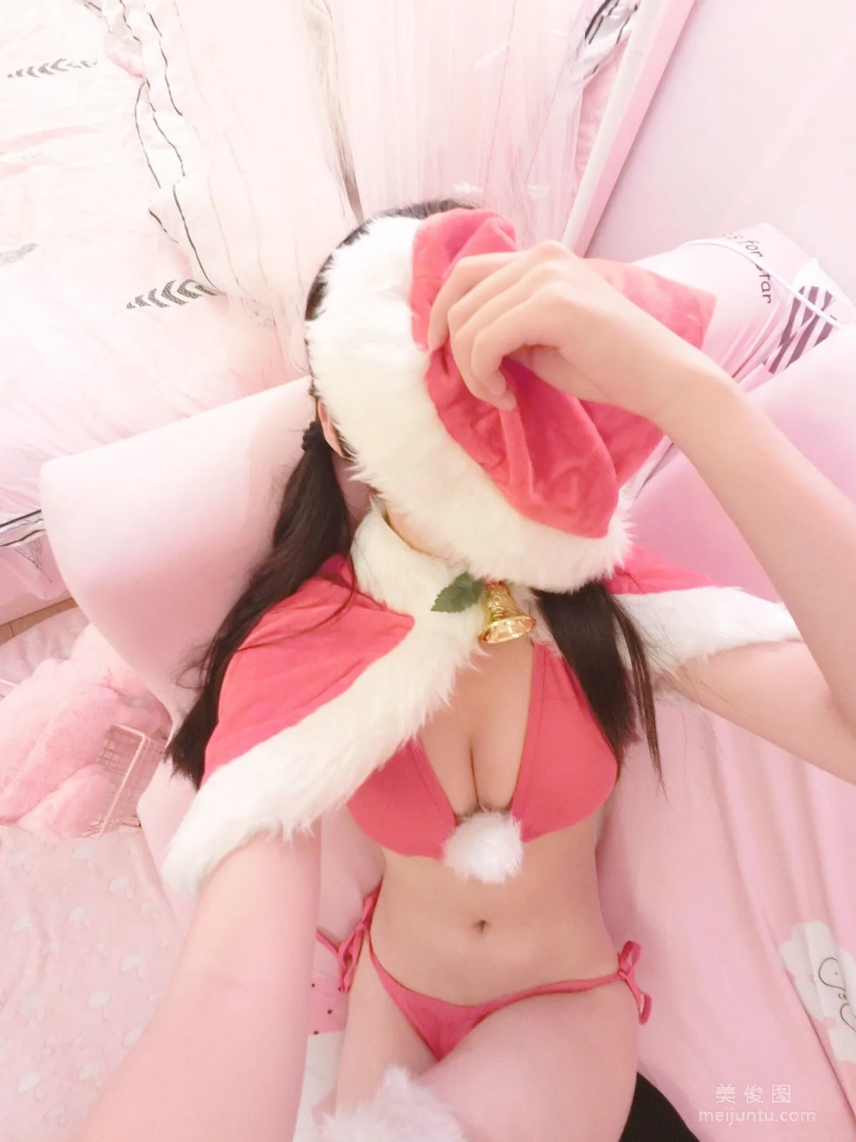 [COS福利] 似喵 《聖誕泳裝》 寫真集 21