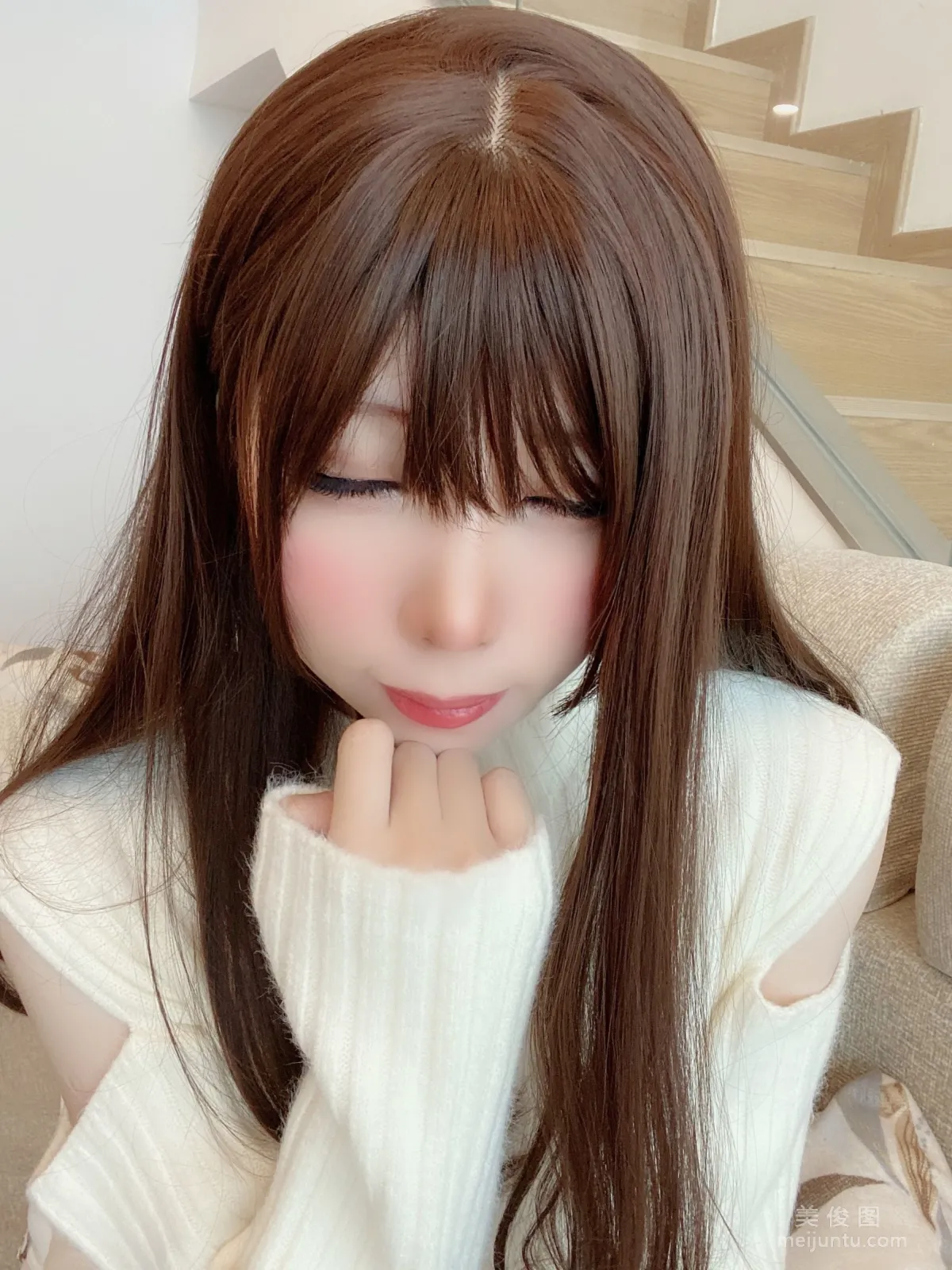 [COS福利] 二次元巨乳美女鹿野希 《草莓女友》 寫真集 4