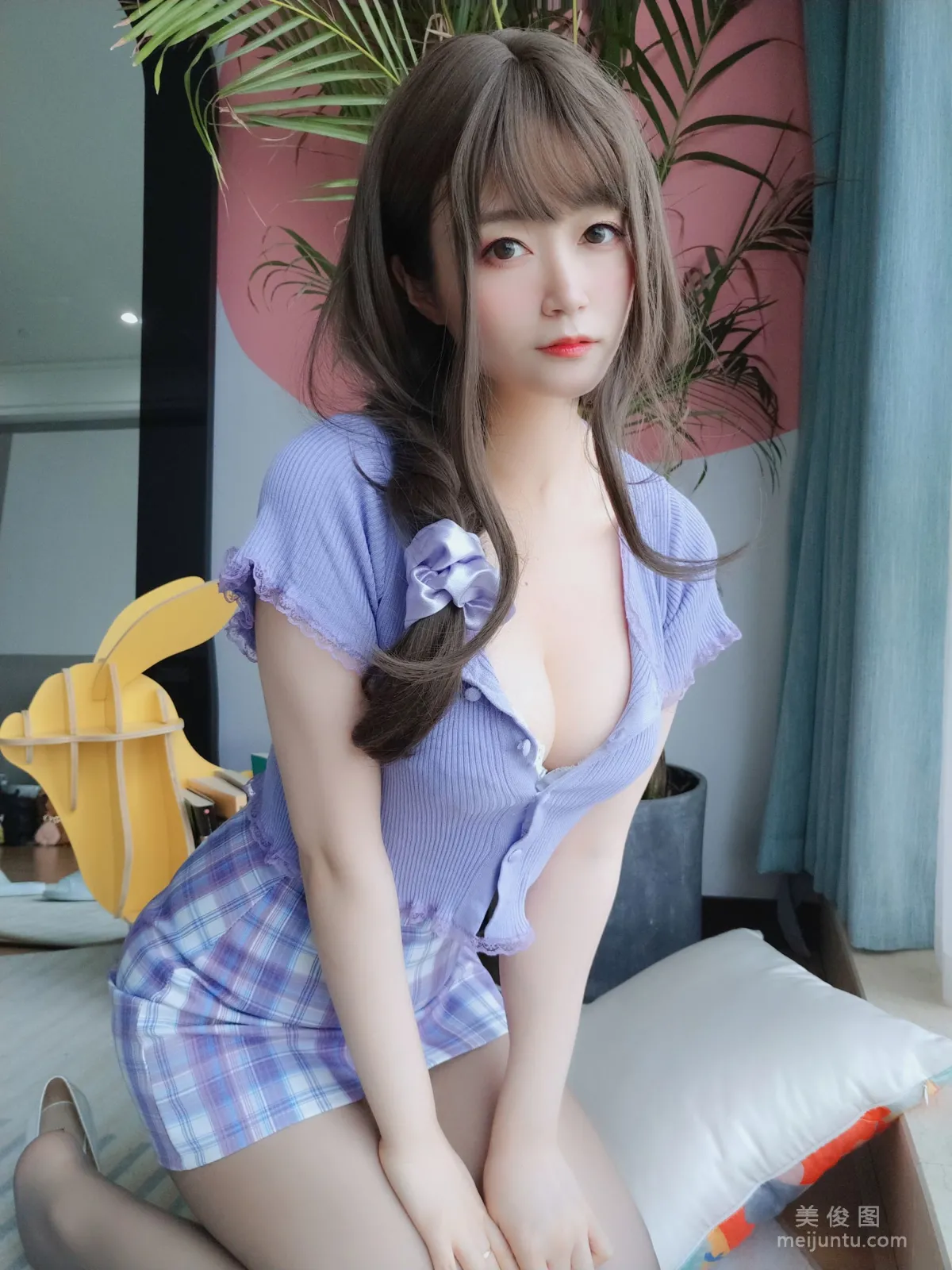 Coser小姐姐白銀81 《香芋味》 寫真集 6