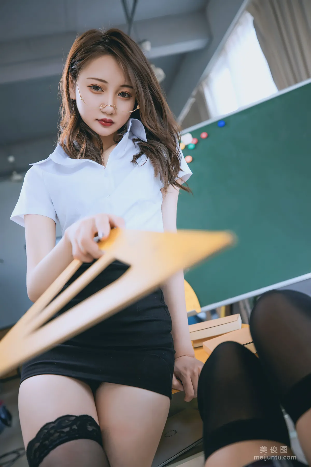 [COS福利] 蘿莉神楽闆真冬《數之歌》 百合教室 寫真集 18