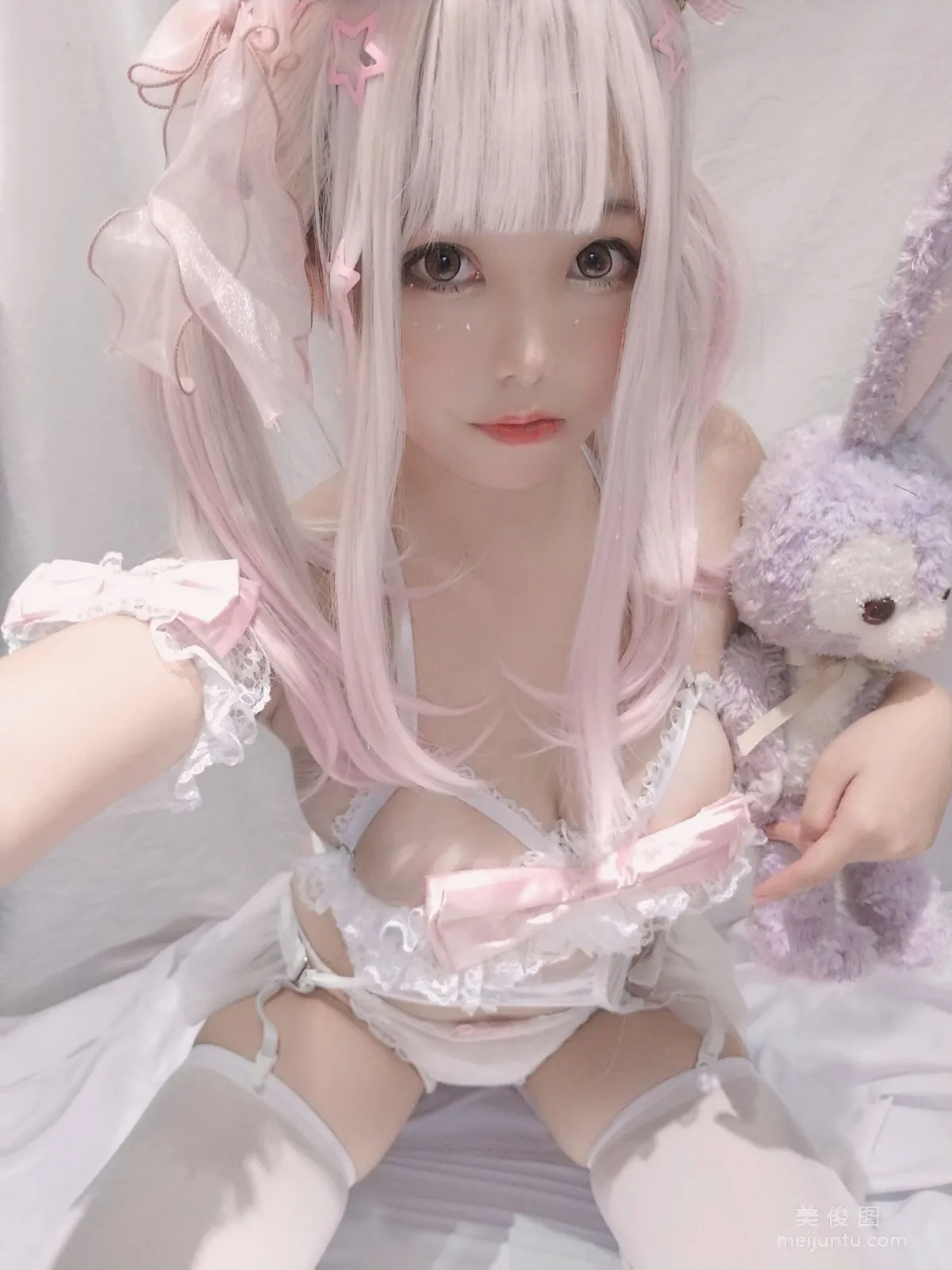 COS小姐姐蜜汁貓裘 《少女夢境》 寫真集 4