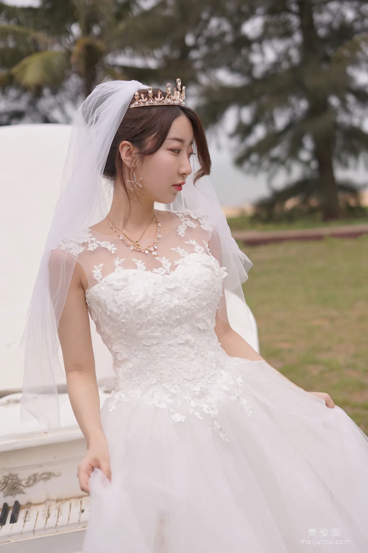 [COS福利] Coser黑川 《海島之旅 婚紗》 寫真集 3