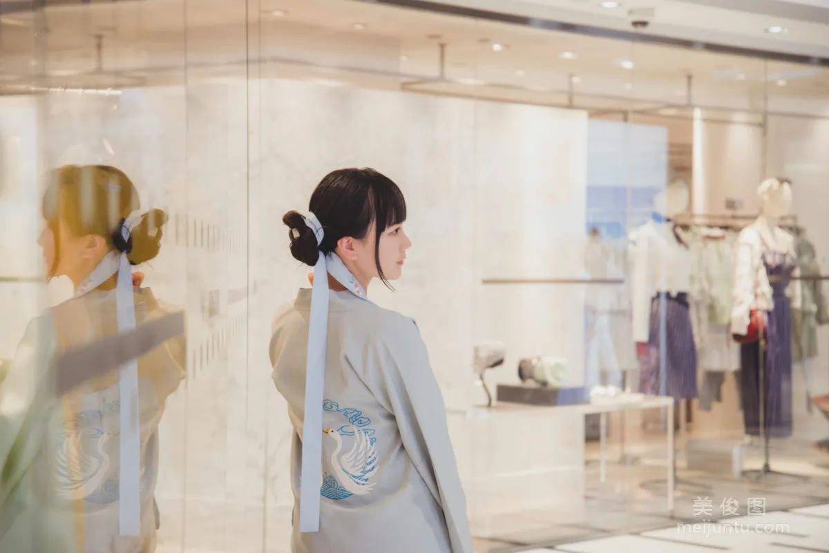 [COS福利] 動漫博主弦音sic 《漢服》 寫真集 6