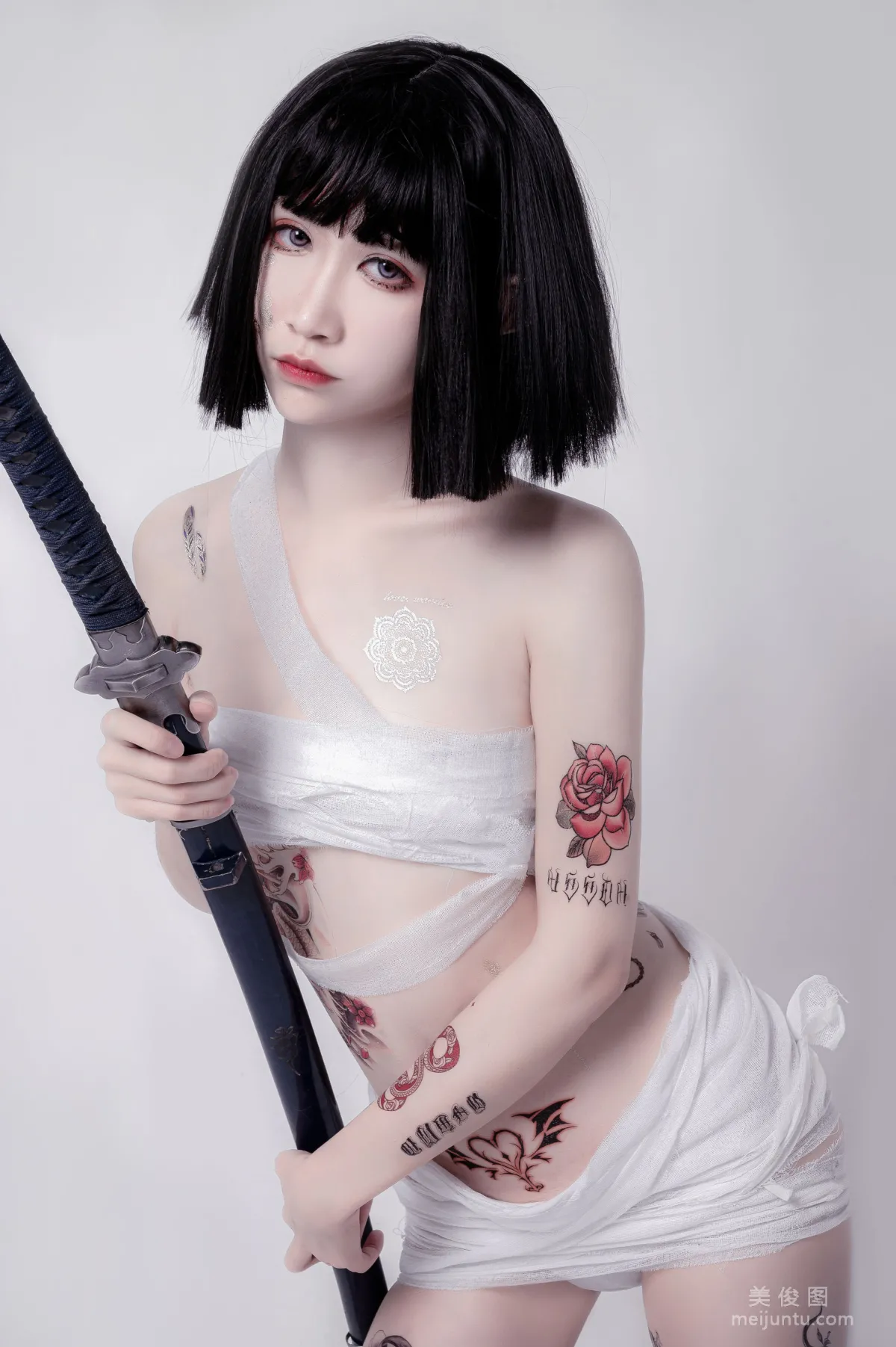 [COS福利] 動漫博主阮邑_Fairy 《綁帶和武士》 寫真集 38