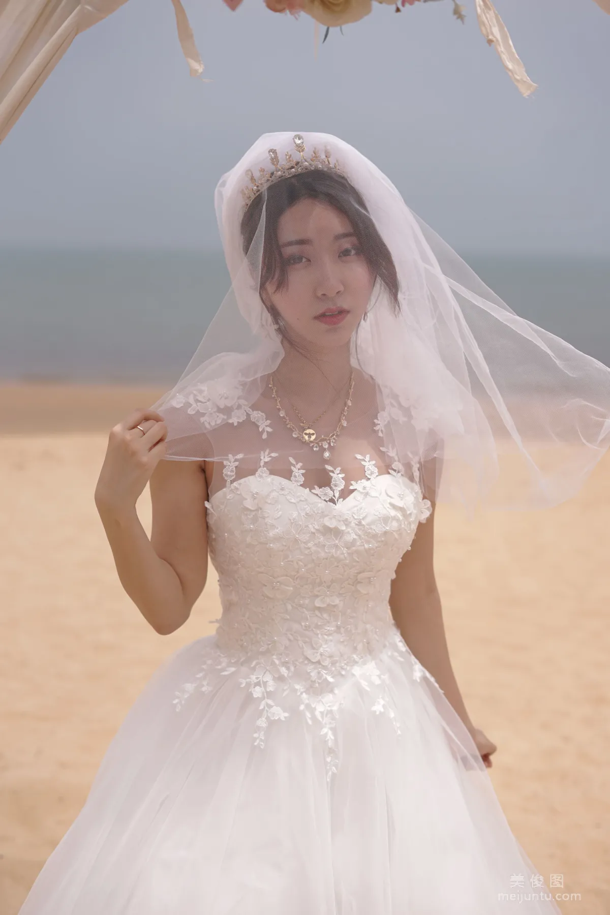 [COS福利] Coser黑川 《海島之旅 婚紗》 寫真集 13