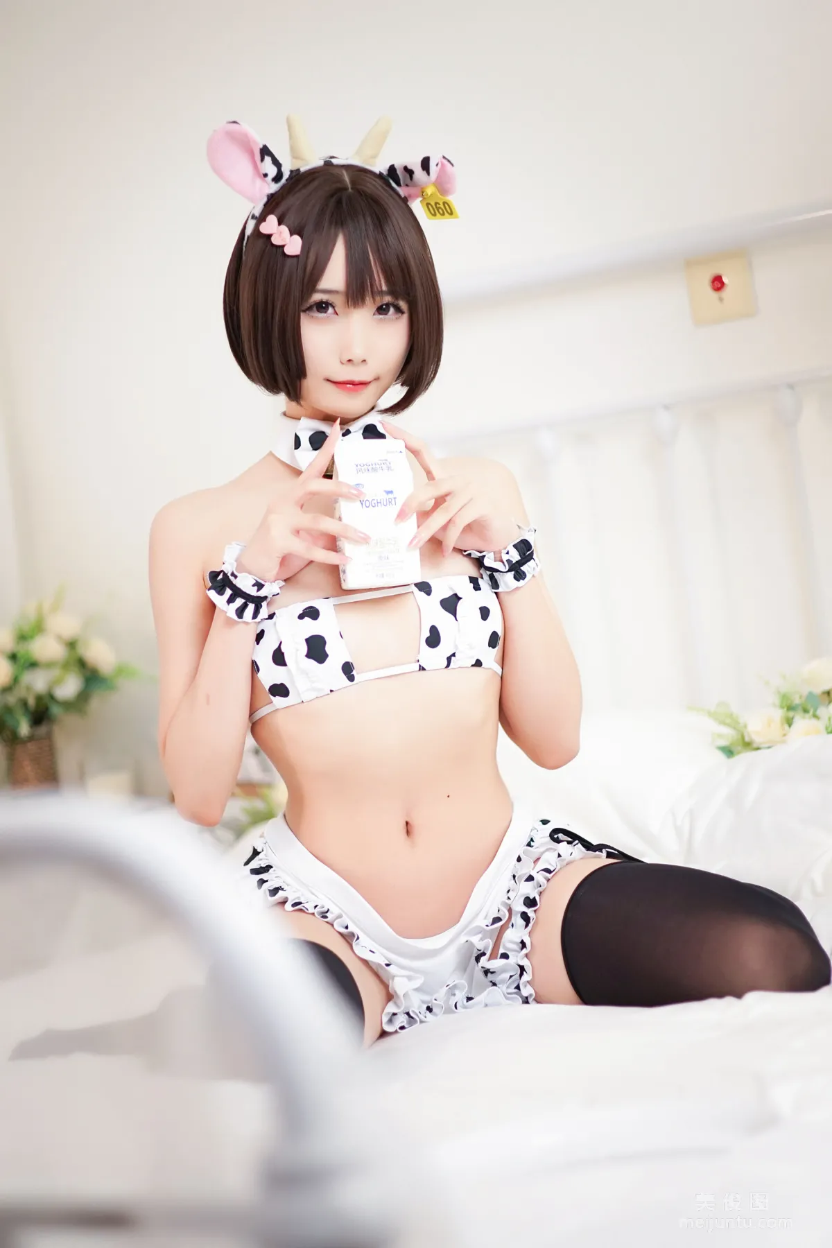 [COS福利] 動漫博主曉美媽 《MILK》 寫真集 4