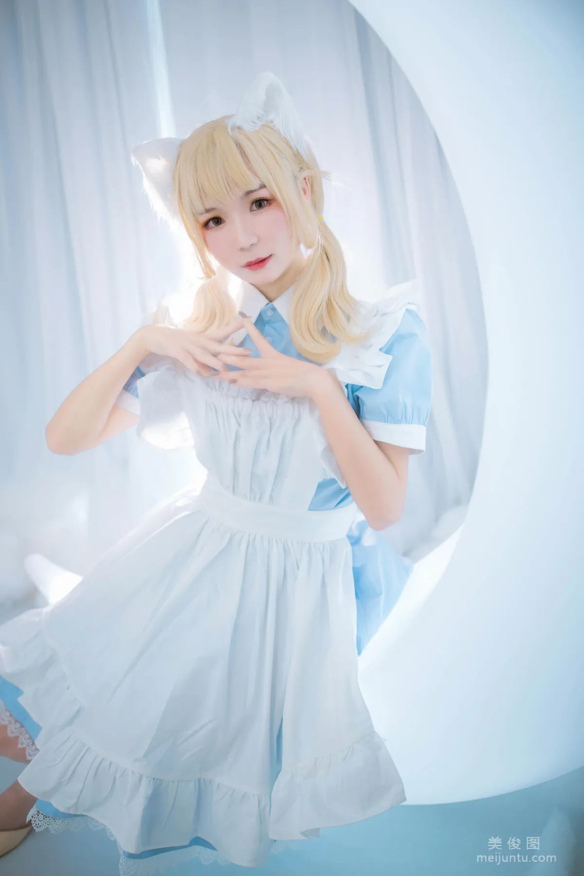 動漫博主北之北 《女仆裝》寫真集 2