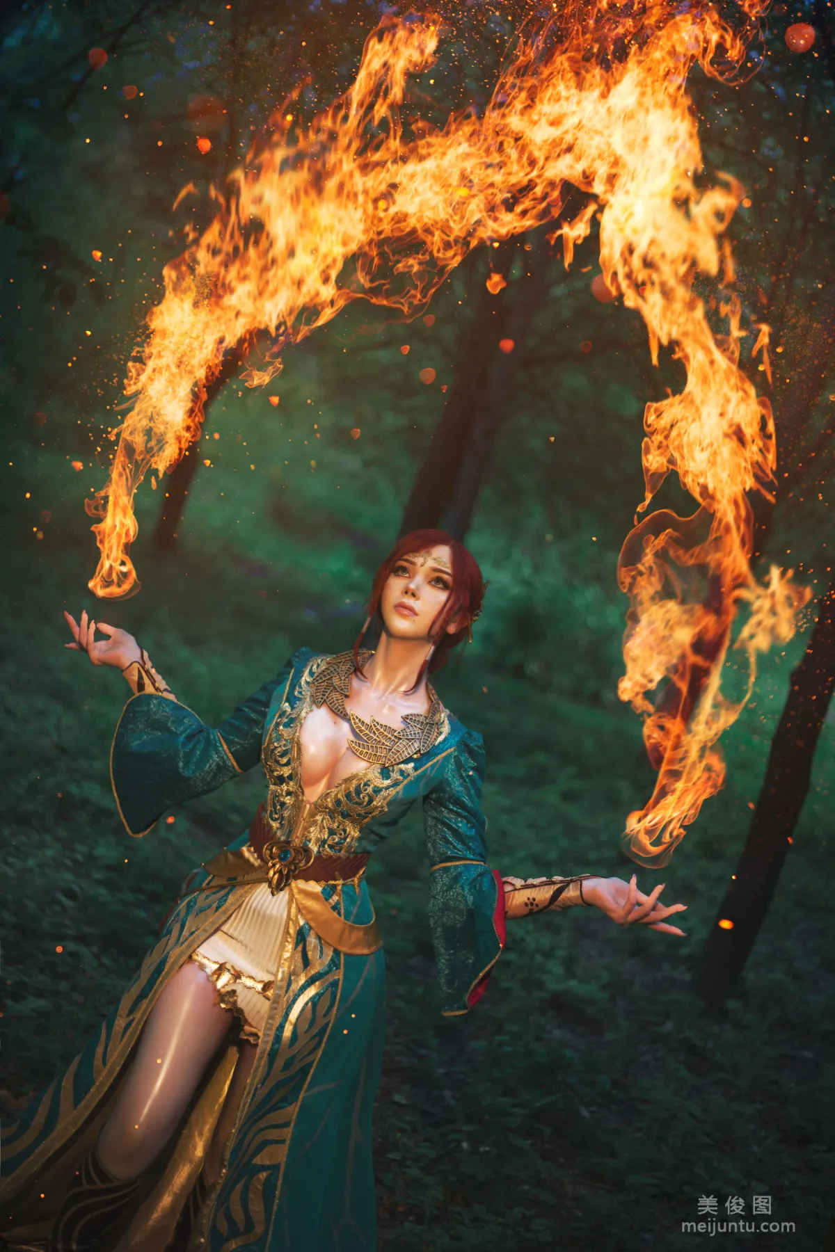 [國外COS福利] SayaTheFox 《Triss Merigold》 寫真集 7
