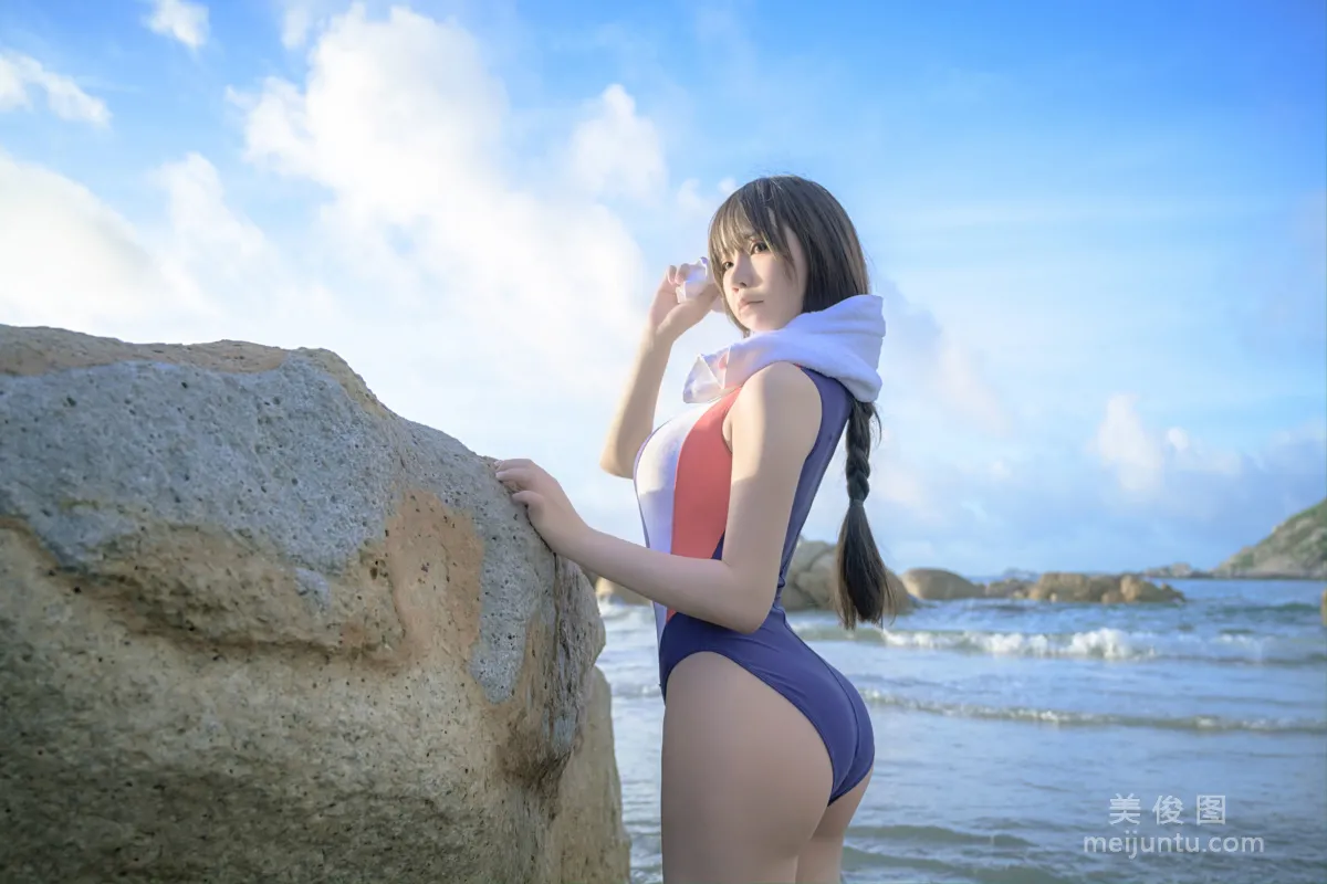 二次元妹子抱走莫子aa 《競技泳衣》 寫真集 5