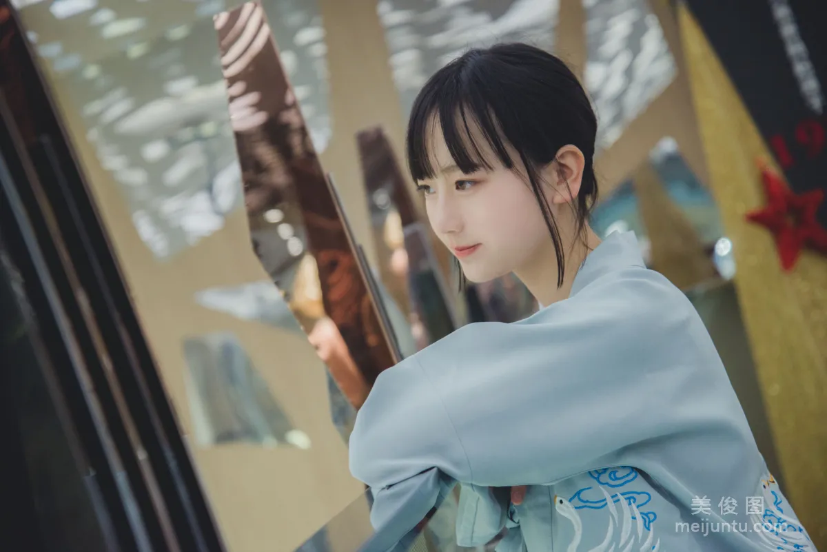 [COS福利] 動漫博主弦音sic 《漢服》 寫真集 2