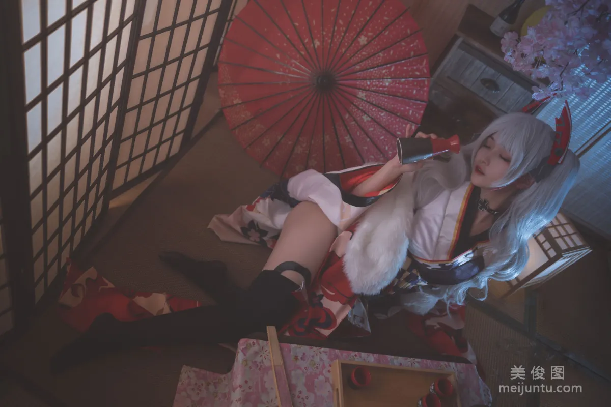 動漫博主鐵闆燒鬼舞w 《歐根親王》 寫真集 5