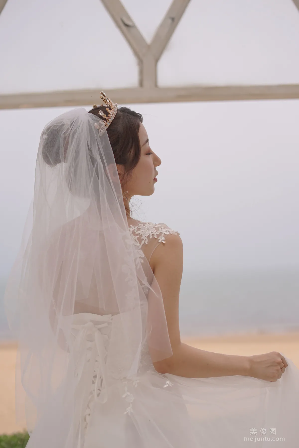[COS福利] Coser黑川 《海島之旅 婚紗》 寫真集 10
