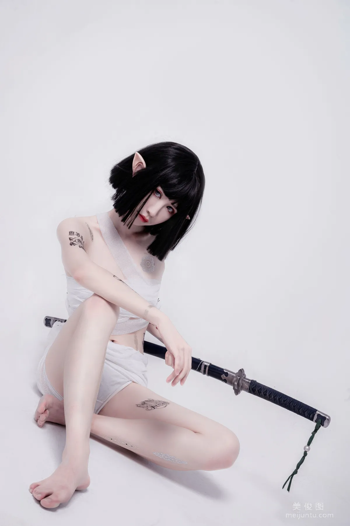 [COS福利] 動漫博主阮邑_Fairy 《綁帶和武士》 寫真集 29
