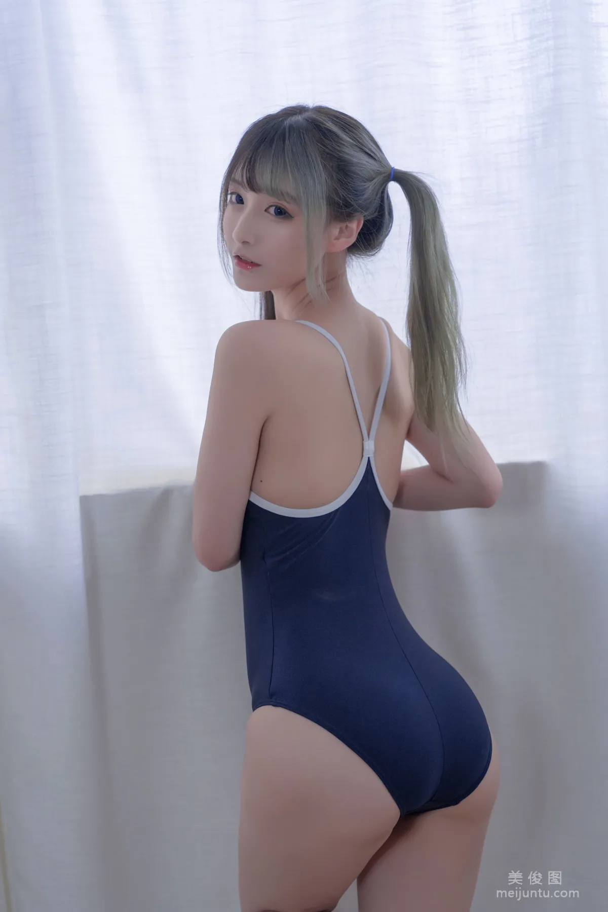 动漫博主铁板烧鬼舞w 《死库水》 写真集2