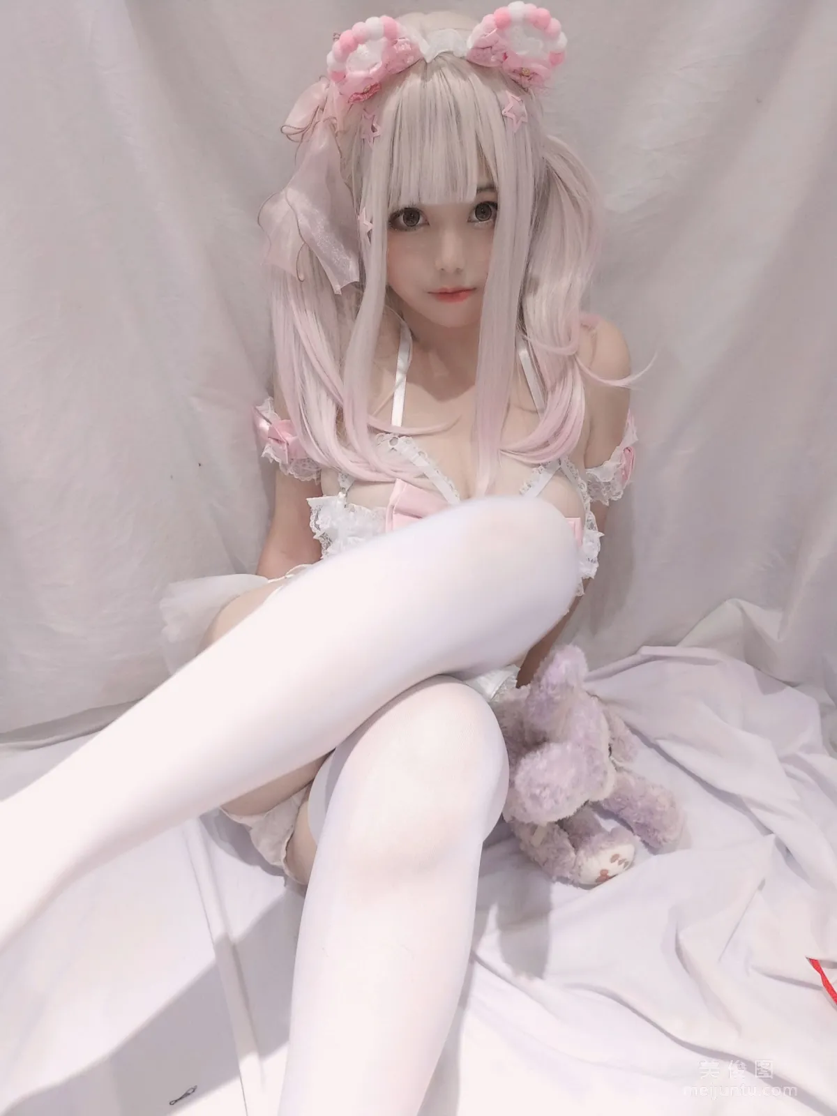 COS小姐姐蜜汁貓裘 《少女夢境》 寫真集 6