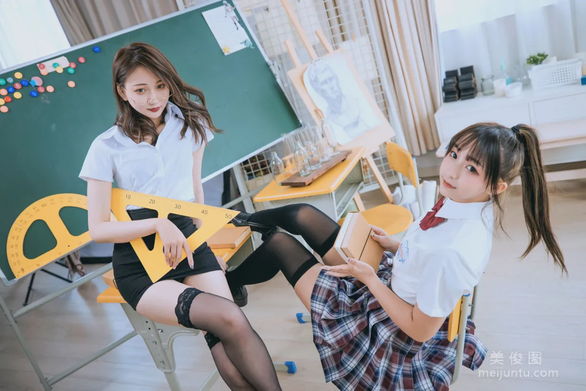 [COS福利] 蘿莉神楽闆真冬《數之歌》 百合教室 寫真集 14