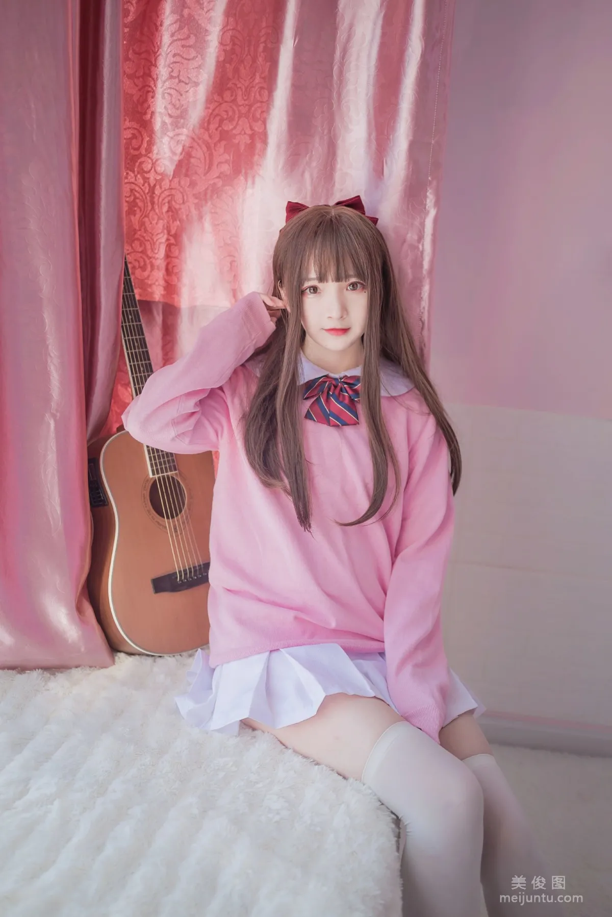 二次元美女古川kagura 《粉色JK》 寫真集 11
