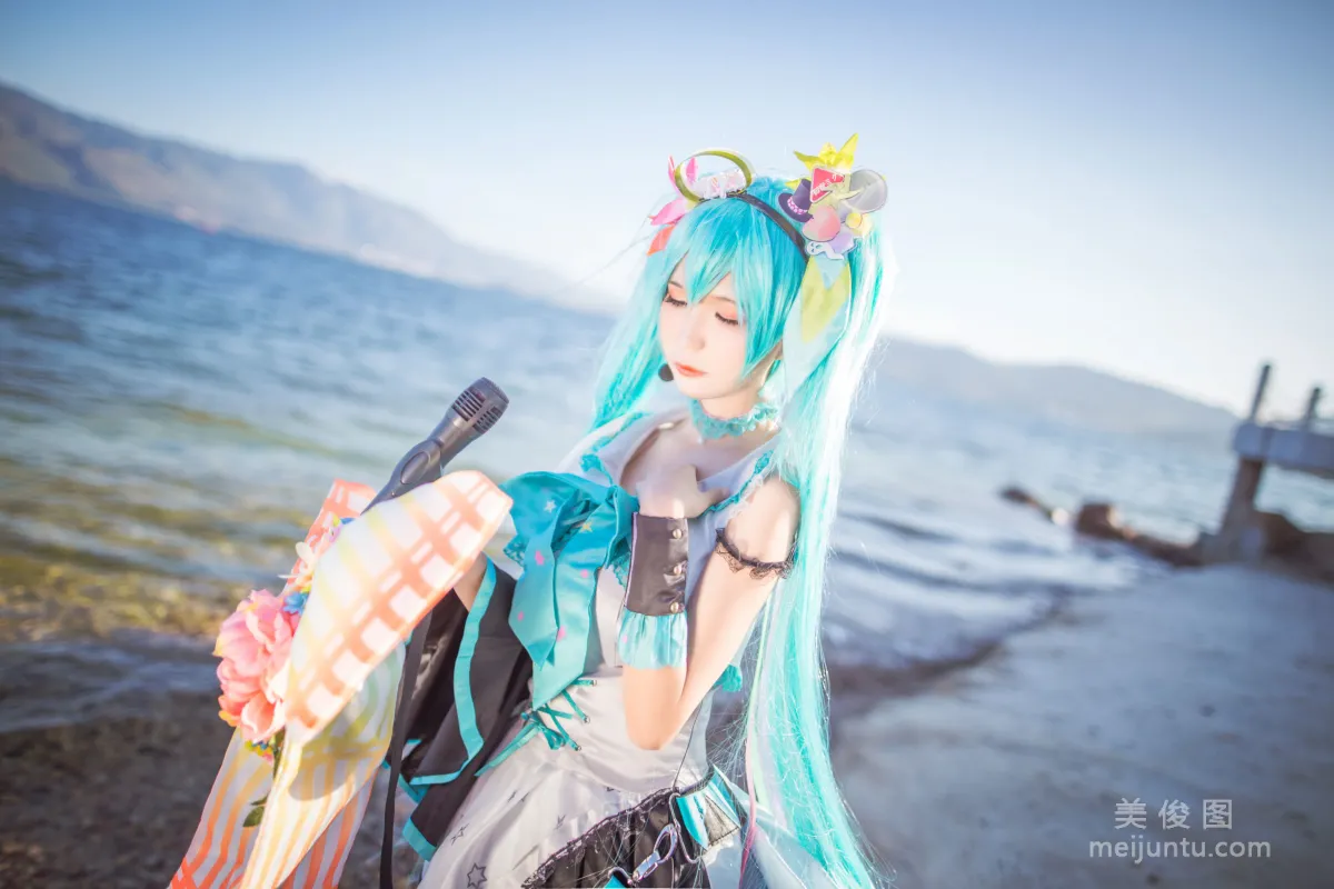 動漫博主北之北 《初音未來》 寫真集 7