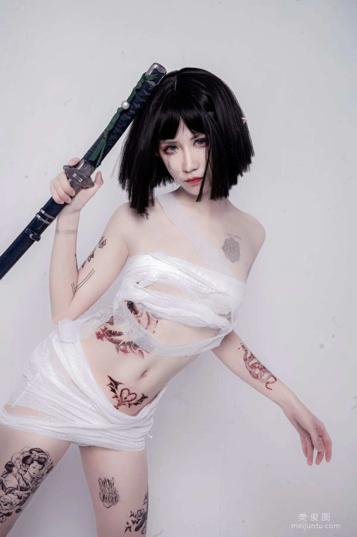 [COS福利] 動漫博主阮邑_Fairy 《綁帶和武士》 寫真集 37