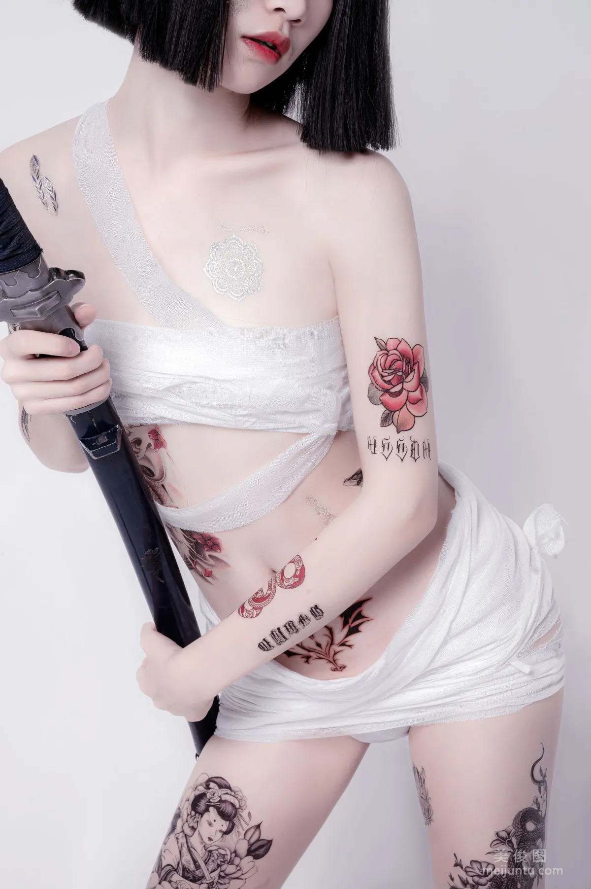 [COS福利] 動漫博主阮邑_Fairy 《綁帶和武士》 寫真集 39