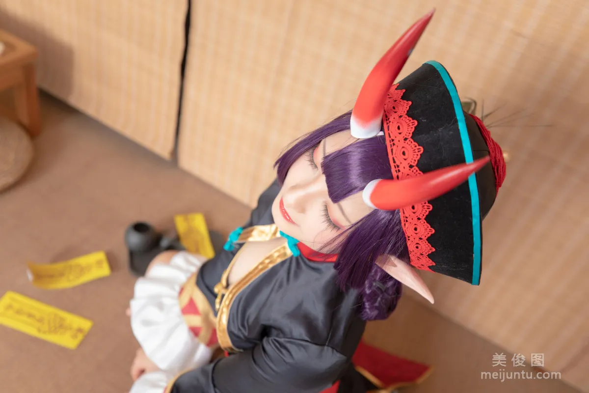 神楽闆真冬 《果実の酒気》-酒吞cos 寫真集 20