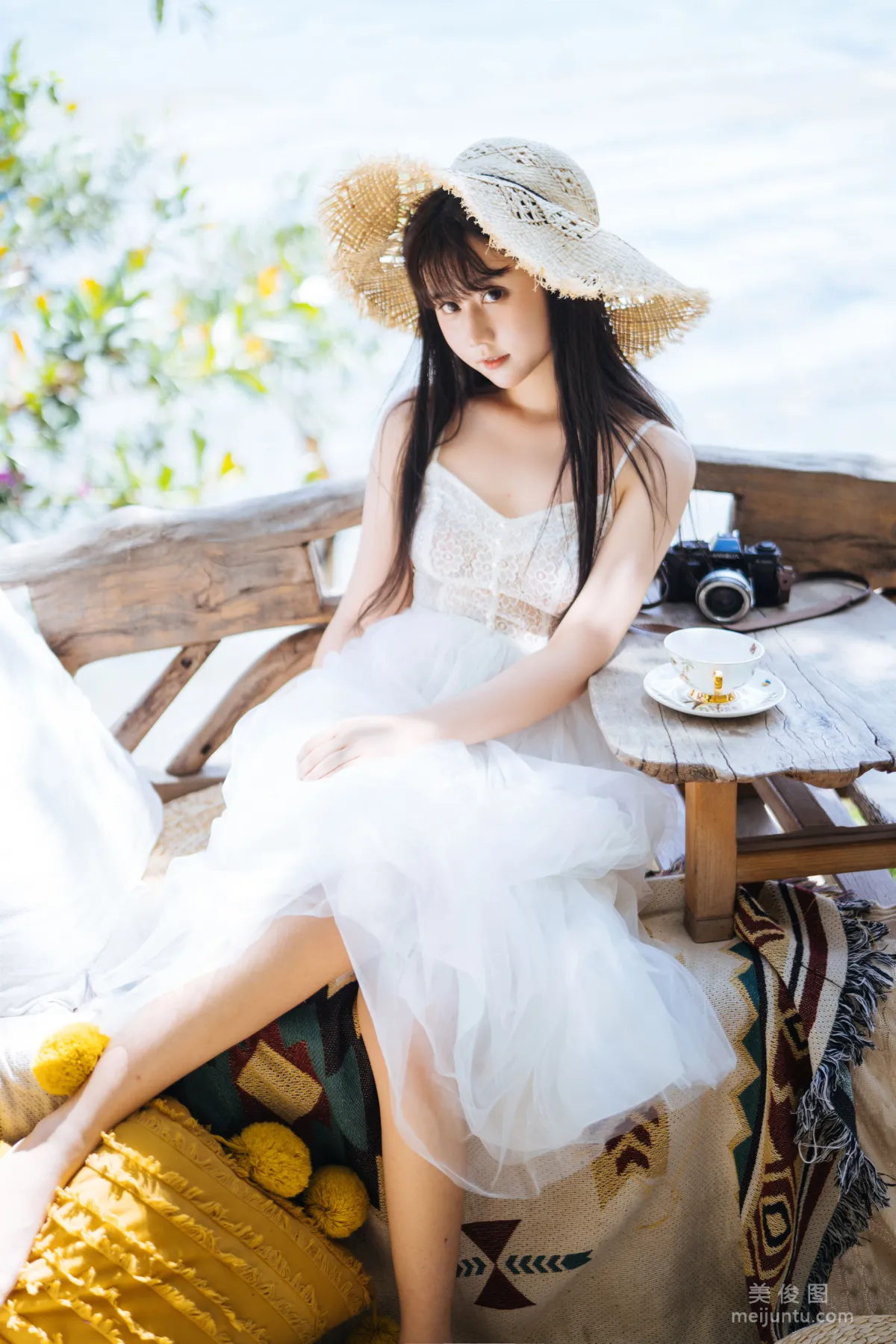 微博福利姬鏡醬 《靜夏之白裙少女》 寫真集 5