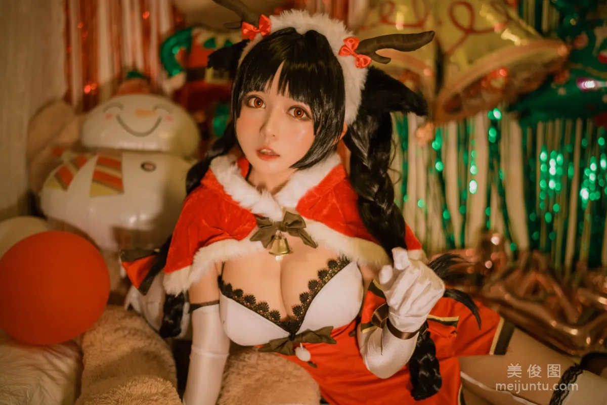 大眼萌妹黑貓貓OvO 《大潮聖誕》 寫真集 3