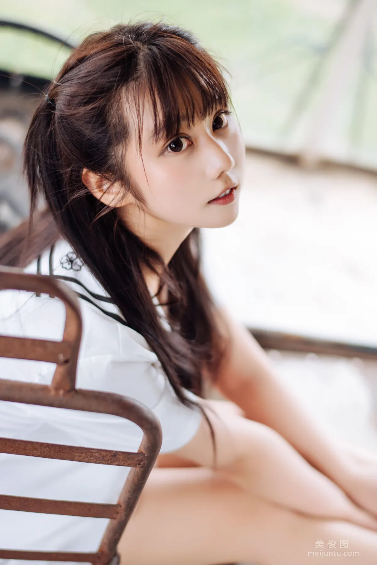 微博福利姬鏡醬 《靜夏之JK少女》 寫真集 25