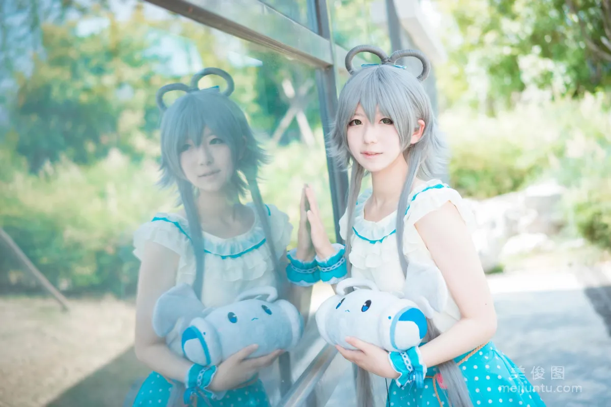 [COS福利] 小姐姐彌音音ww 《洛天依》 寫真集 8
